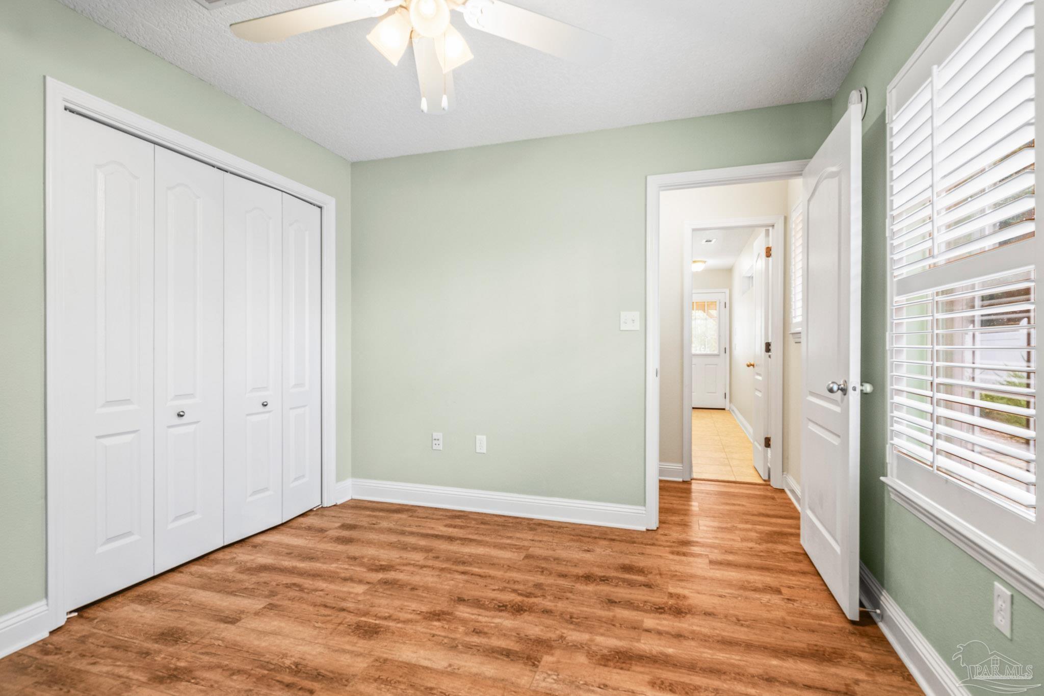 1000 Black Walnut Trl