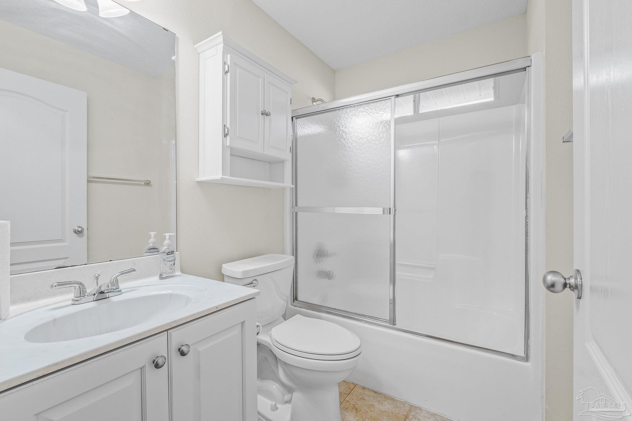 1000 Black Walnut Trl