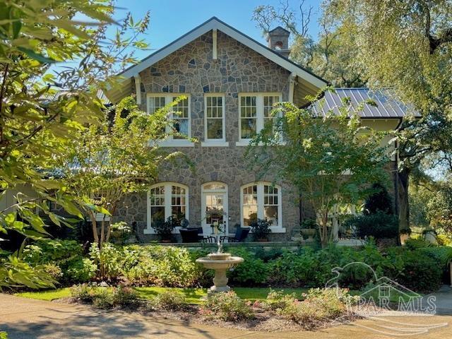 3260 Seville Dr
