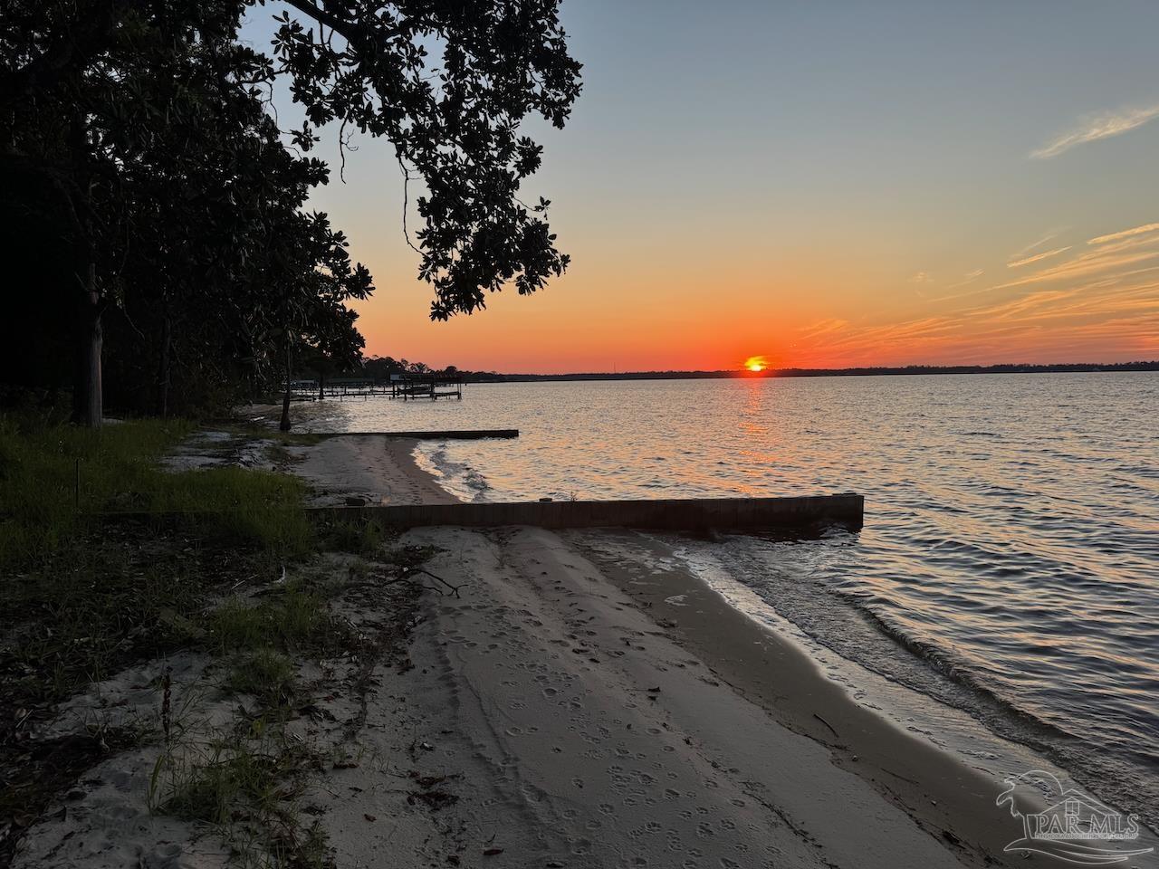 12400 BLK Lillian Hwy