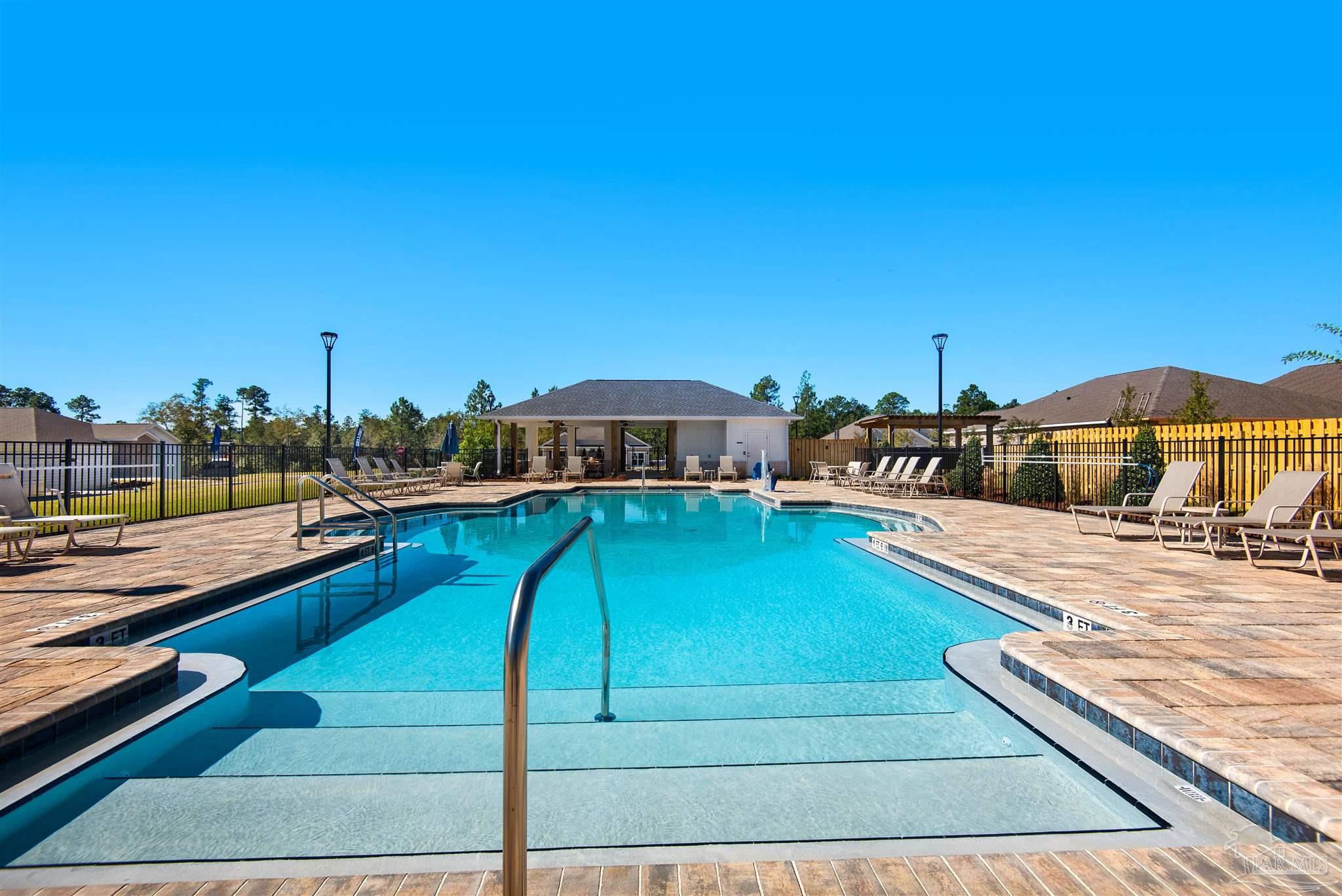 3067 Silver Maple Dr