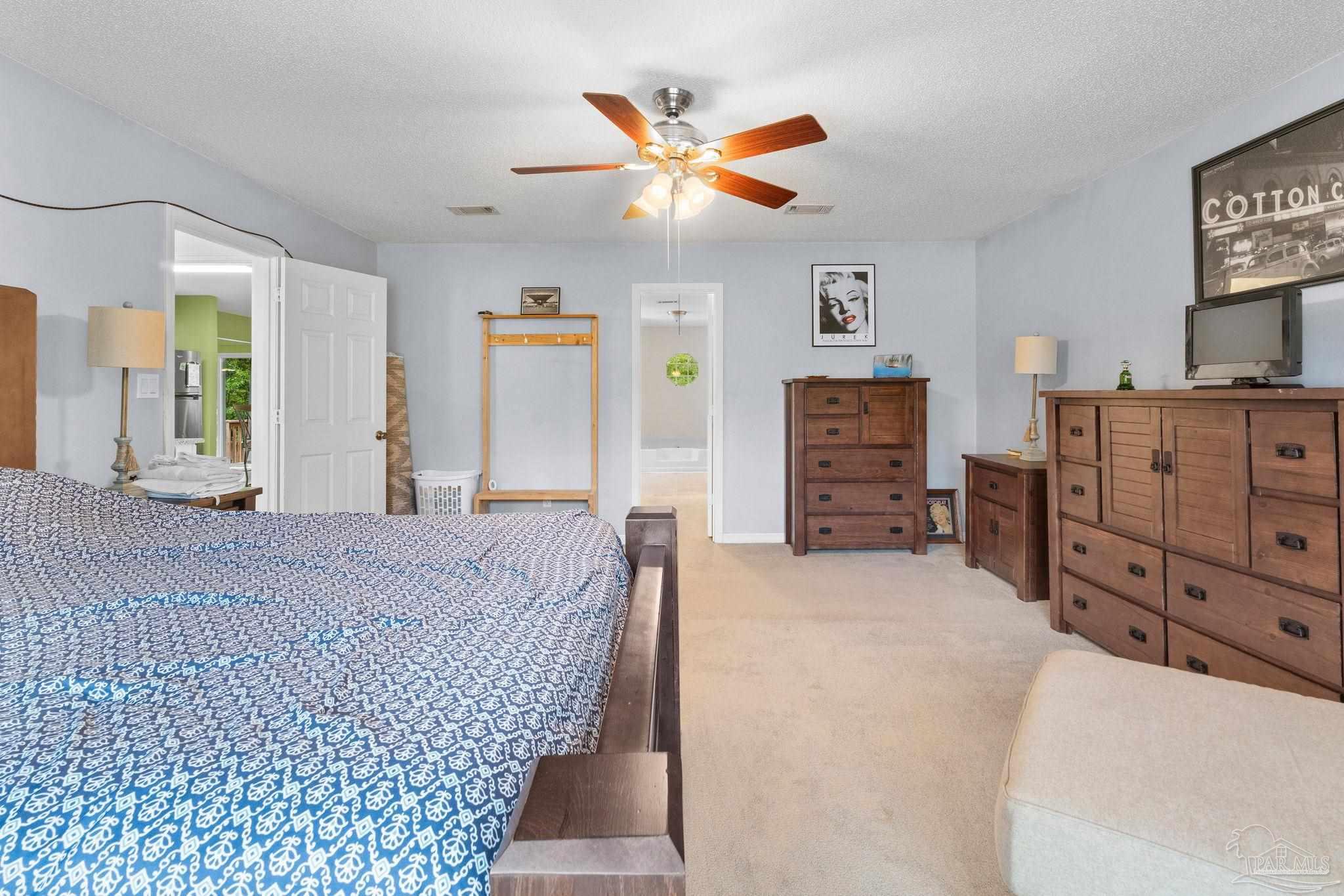 2004 Coral St