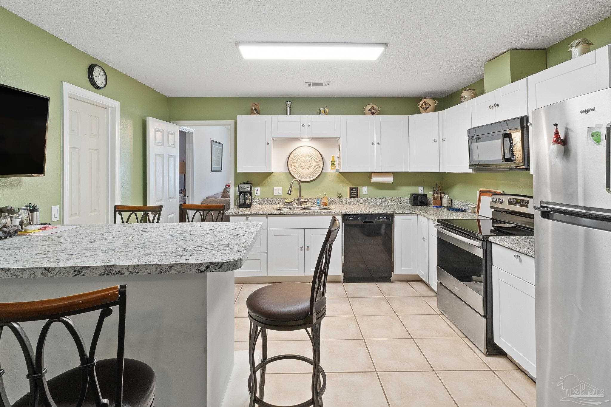 2004 Coral St