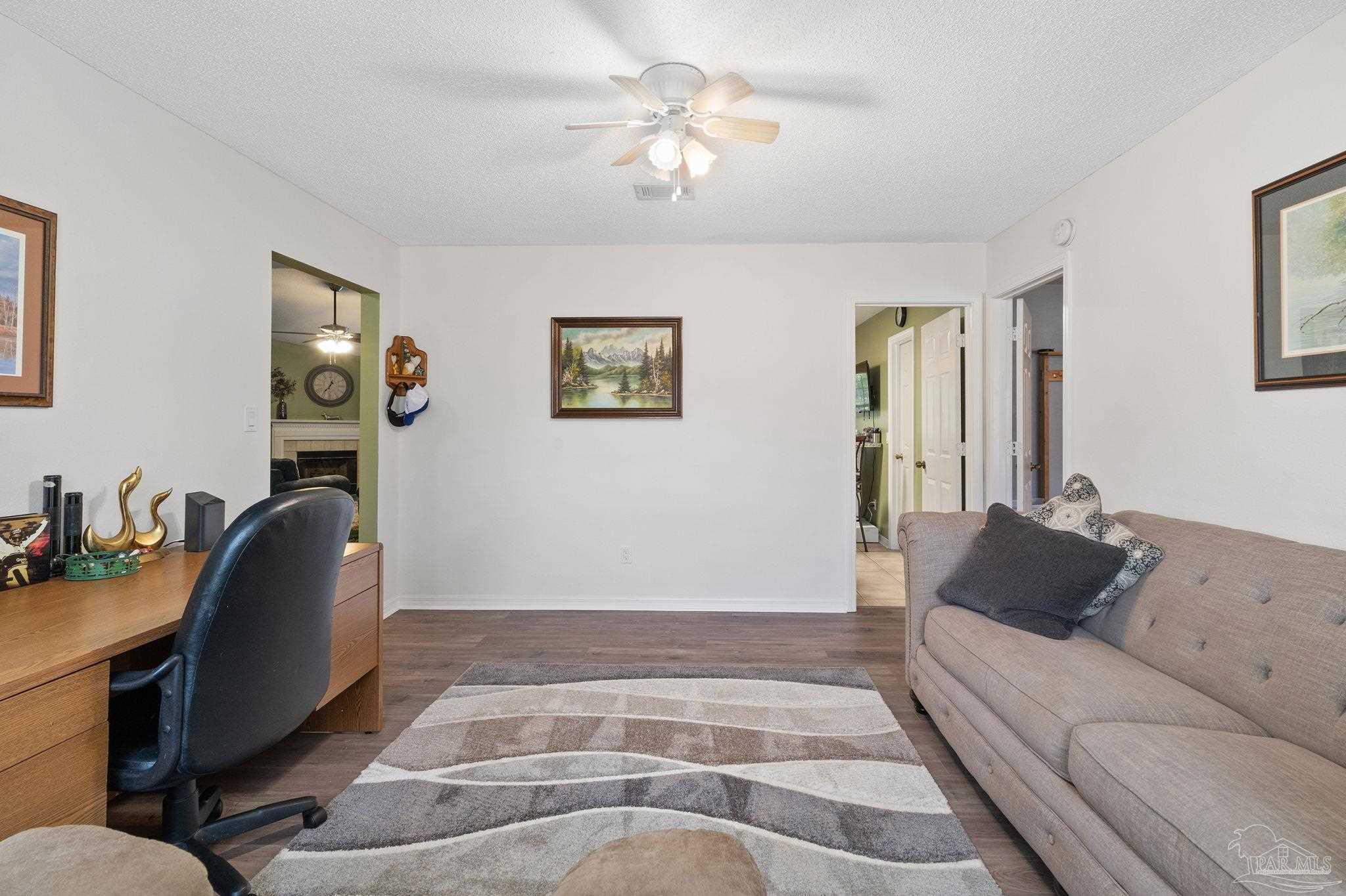 2004 Coral St