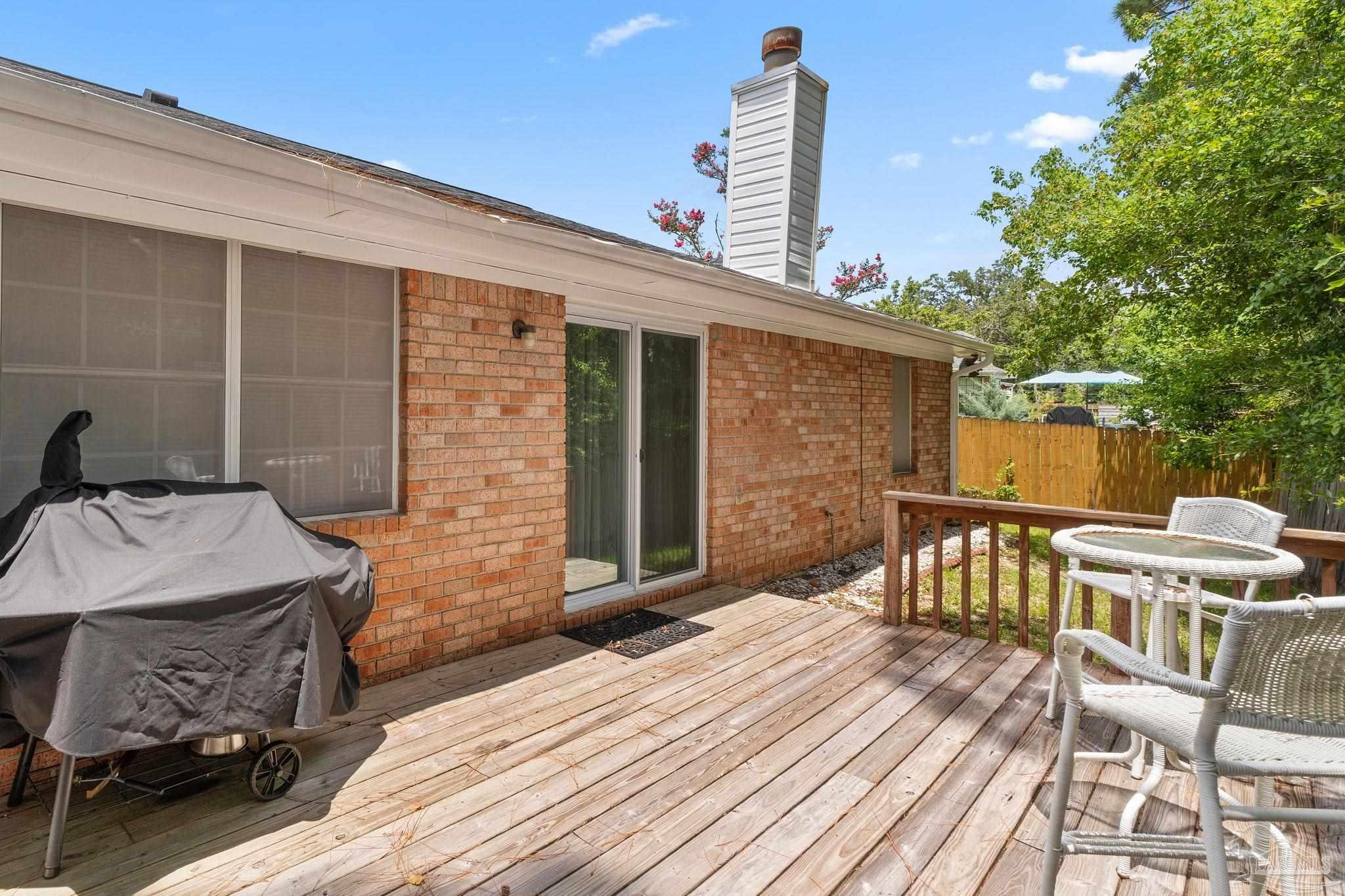 2004 Coral St