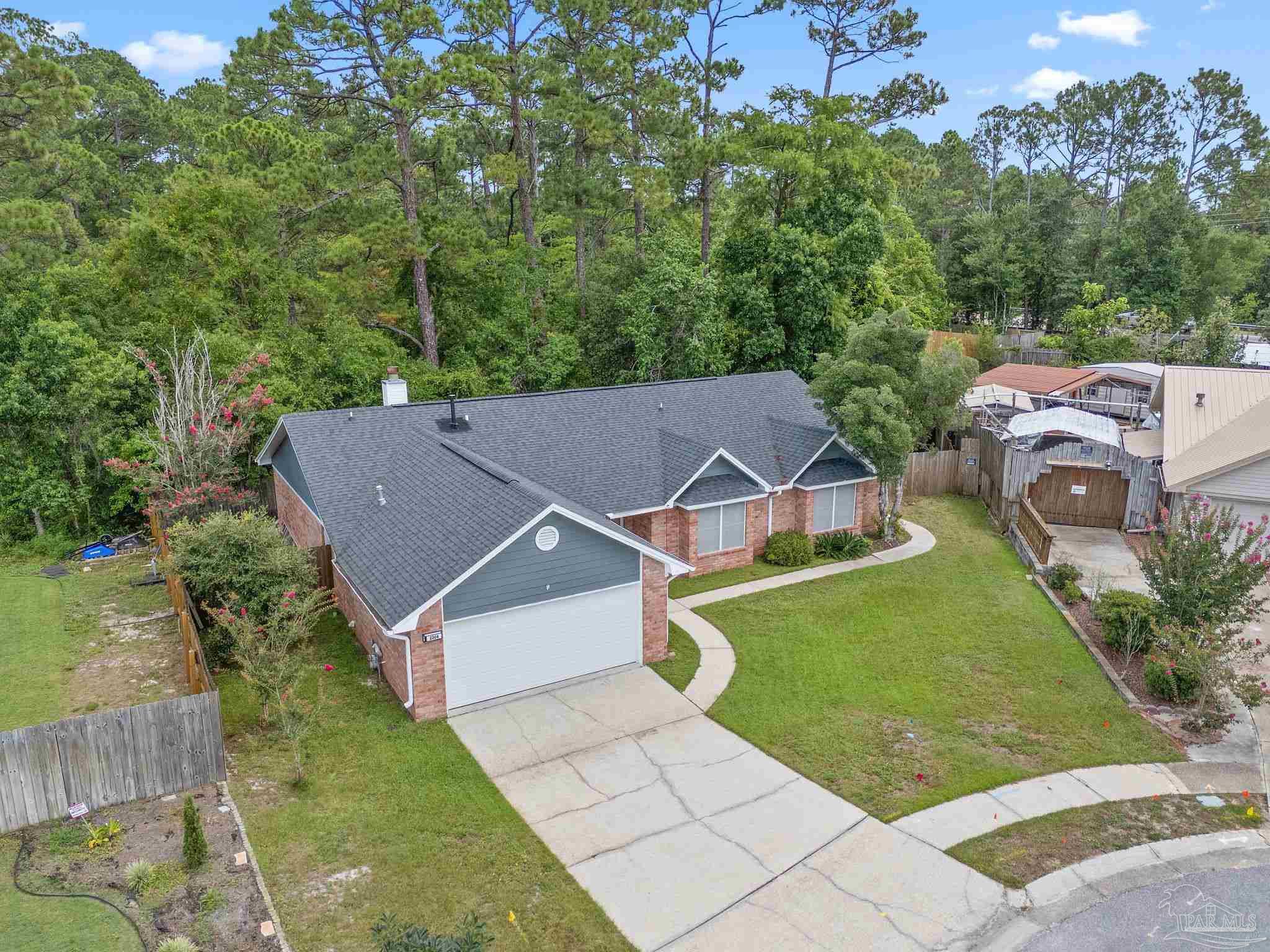 2004 Coral St
