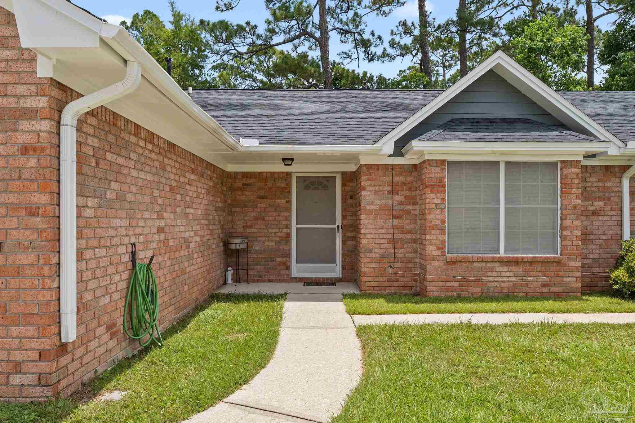 2004 Coral St