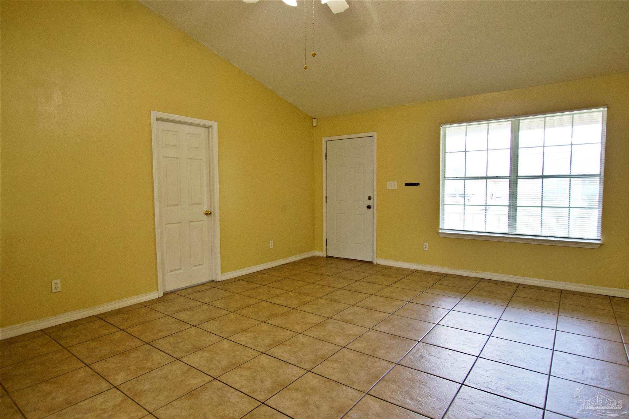 4007 Lochmoor Dr