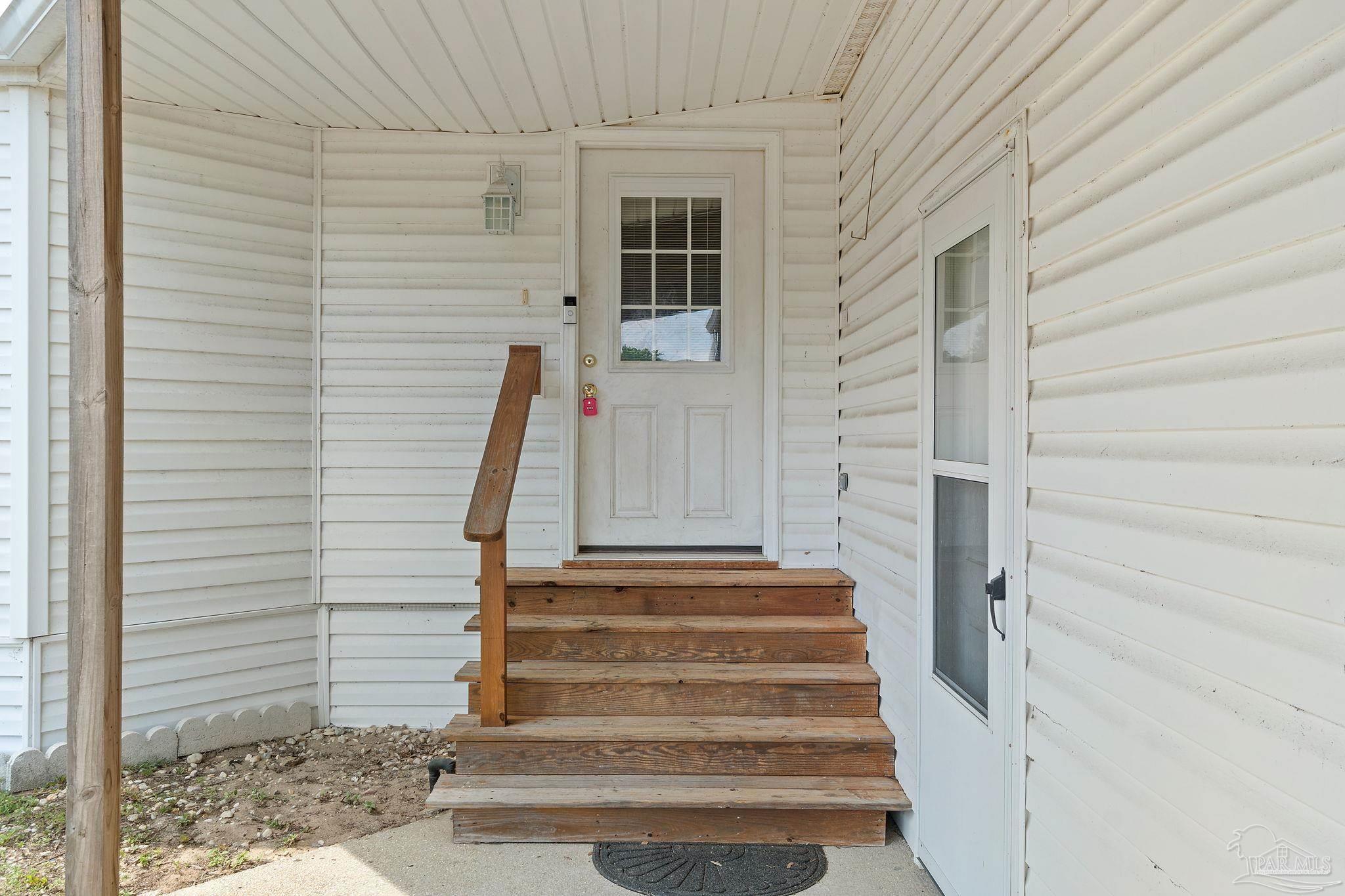 4441 Sleepy Hammock Dr