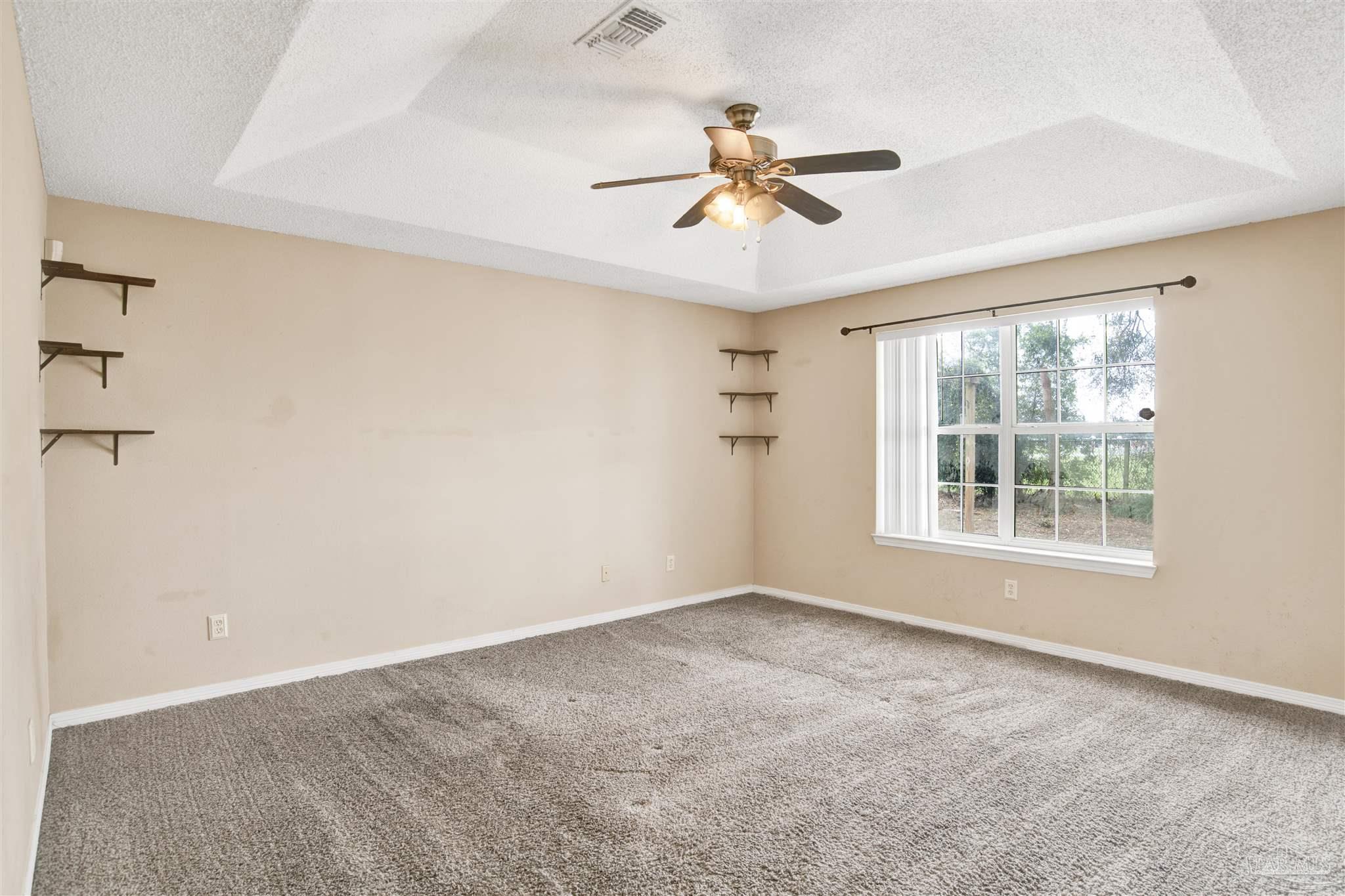 1024 Oak View Dr