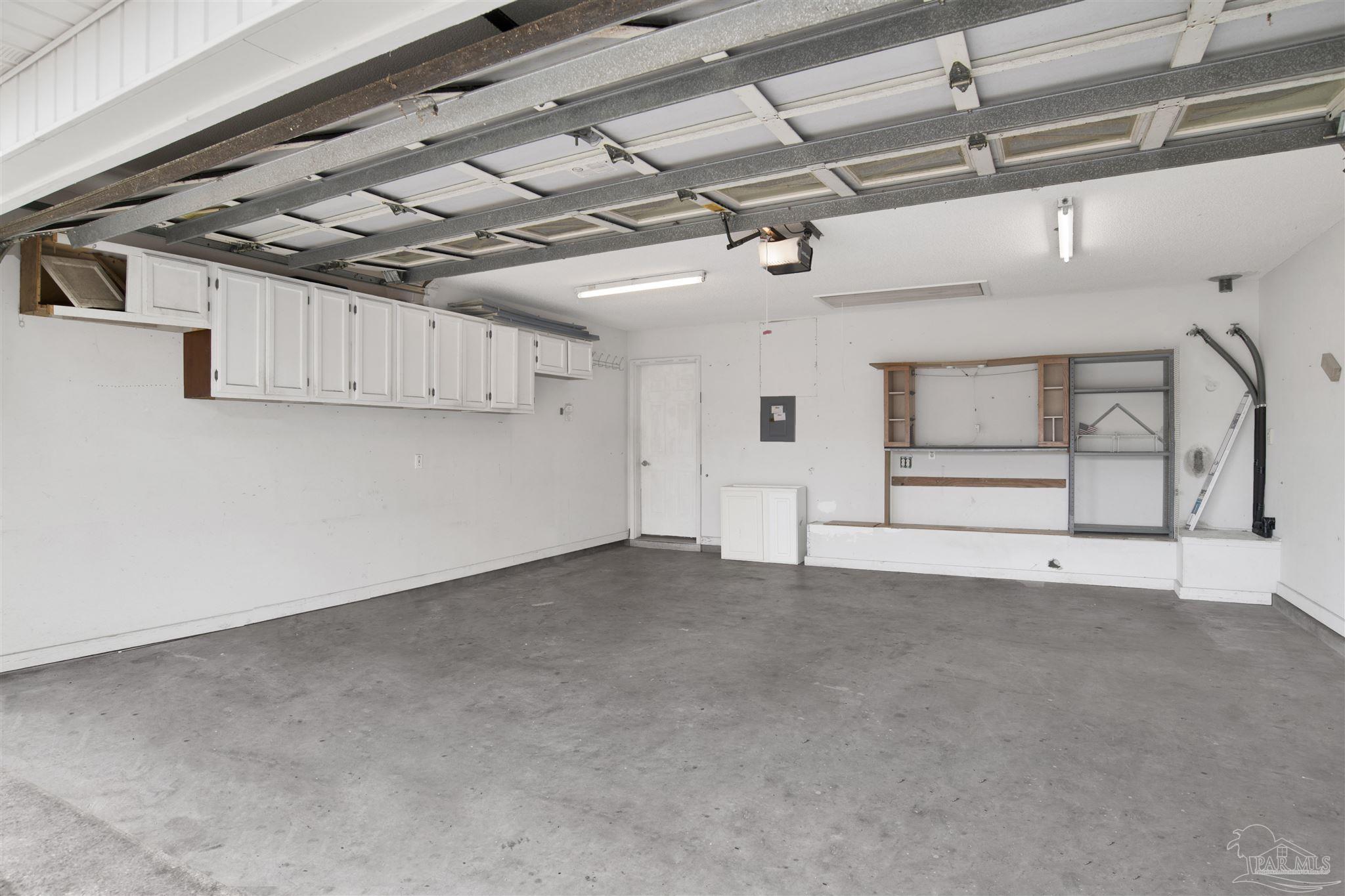 1024 Oak View Dr