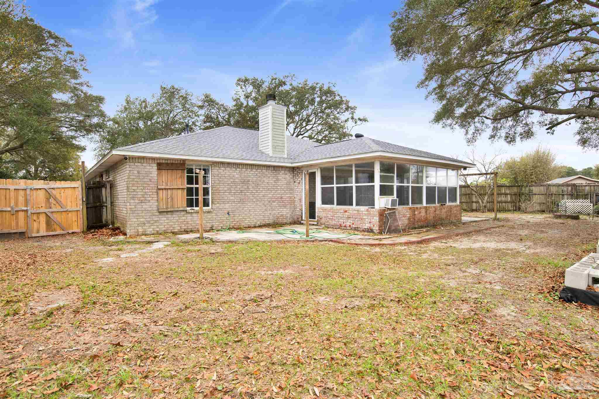 1024 Oak View Dr
