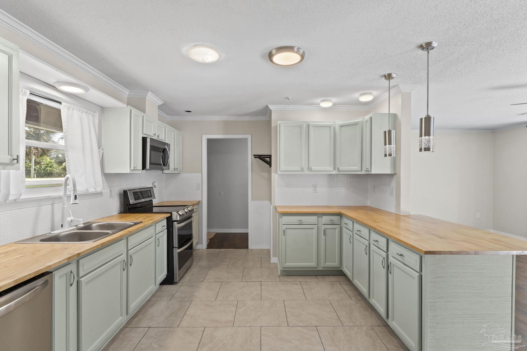11215 Gulf Beach Hwy