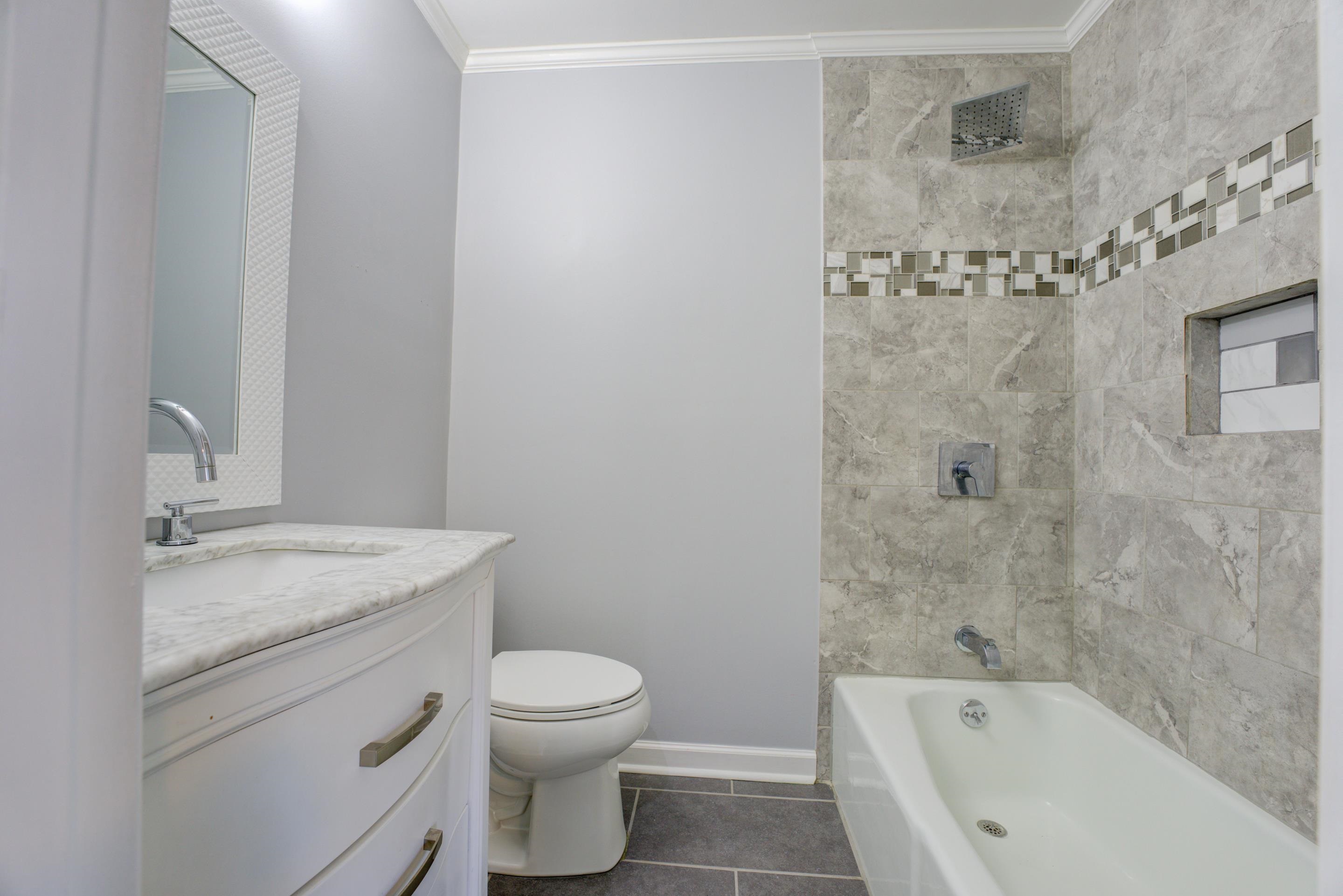 5025 HICKORY BARK DR