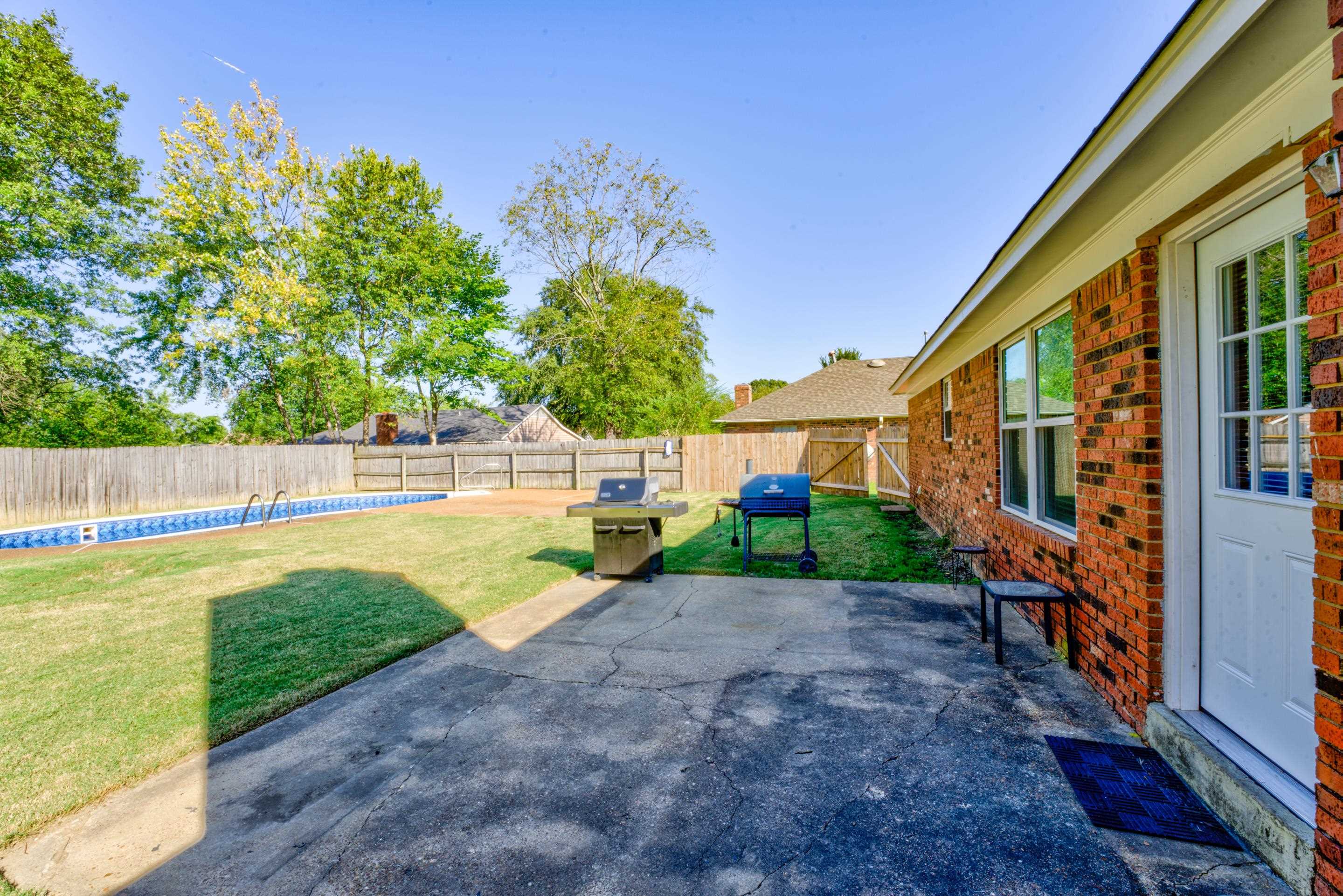 5025 HICKORY BARK DR