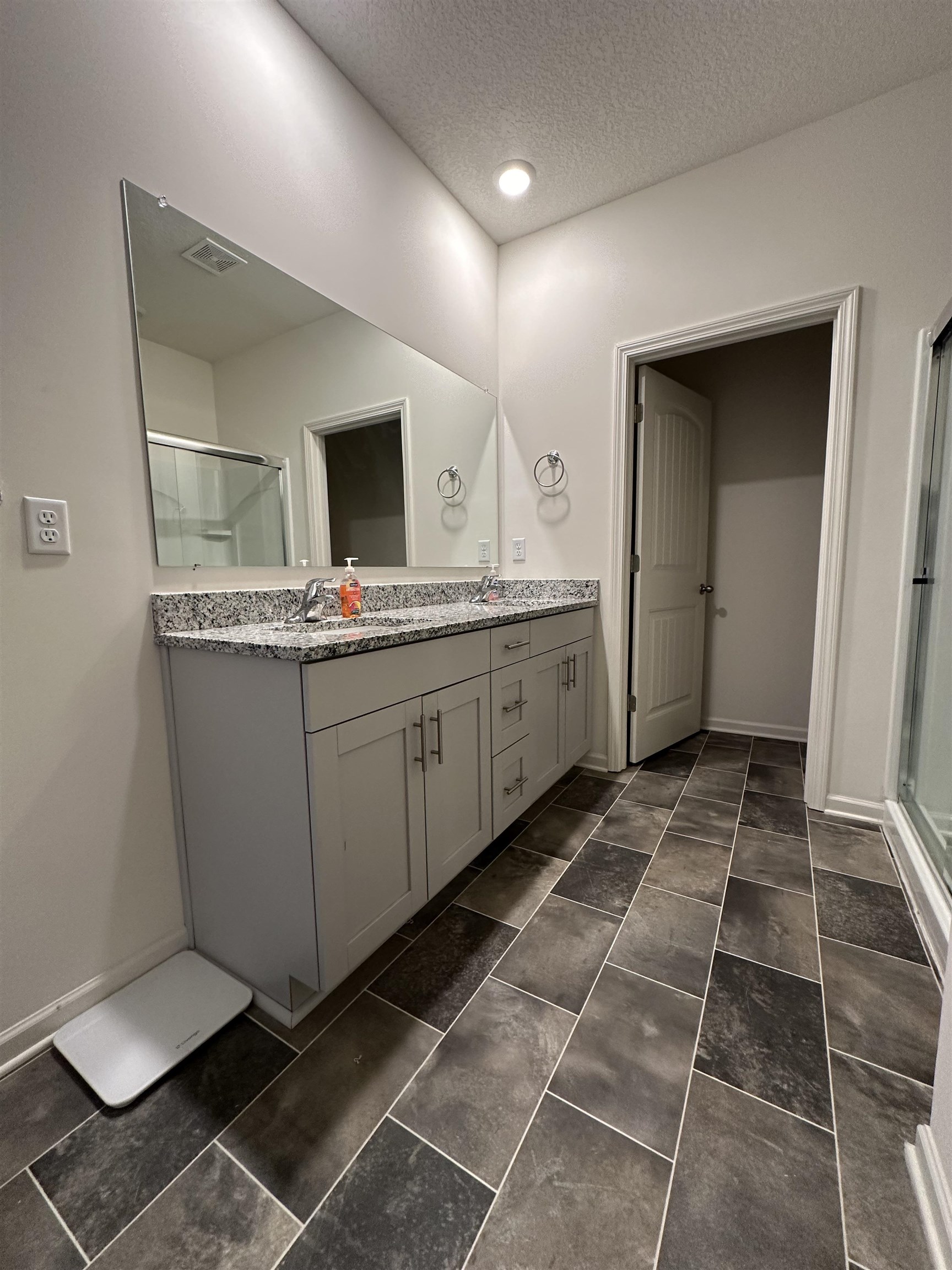 7380 BARRETT OAKS CV