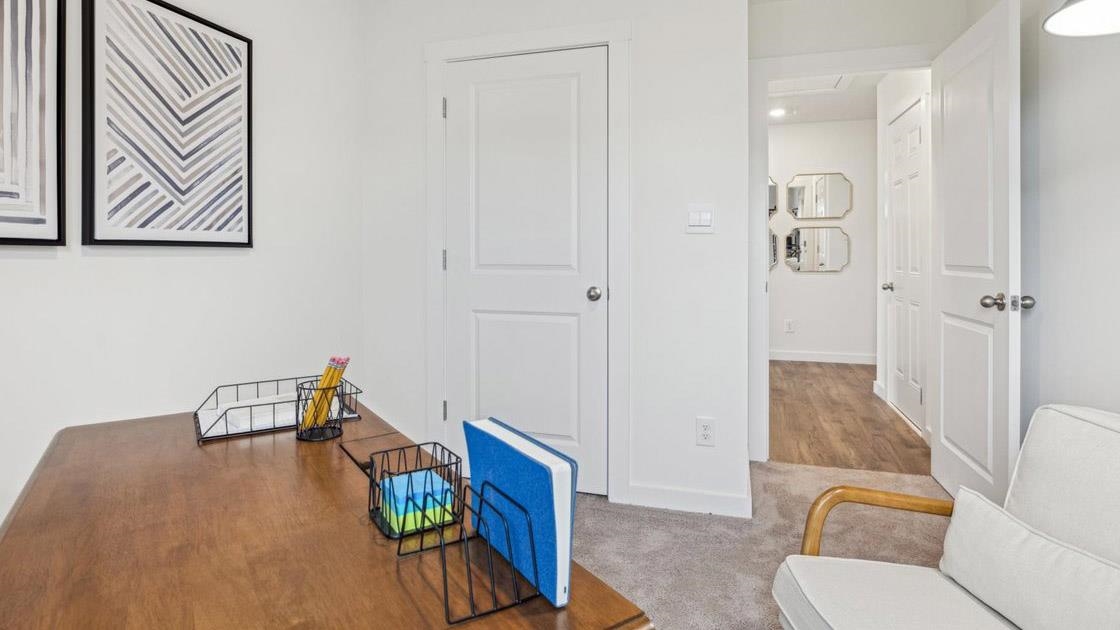 4510 ROYSTER CREEK DR N