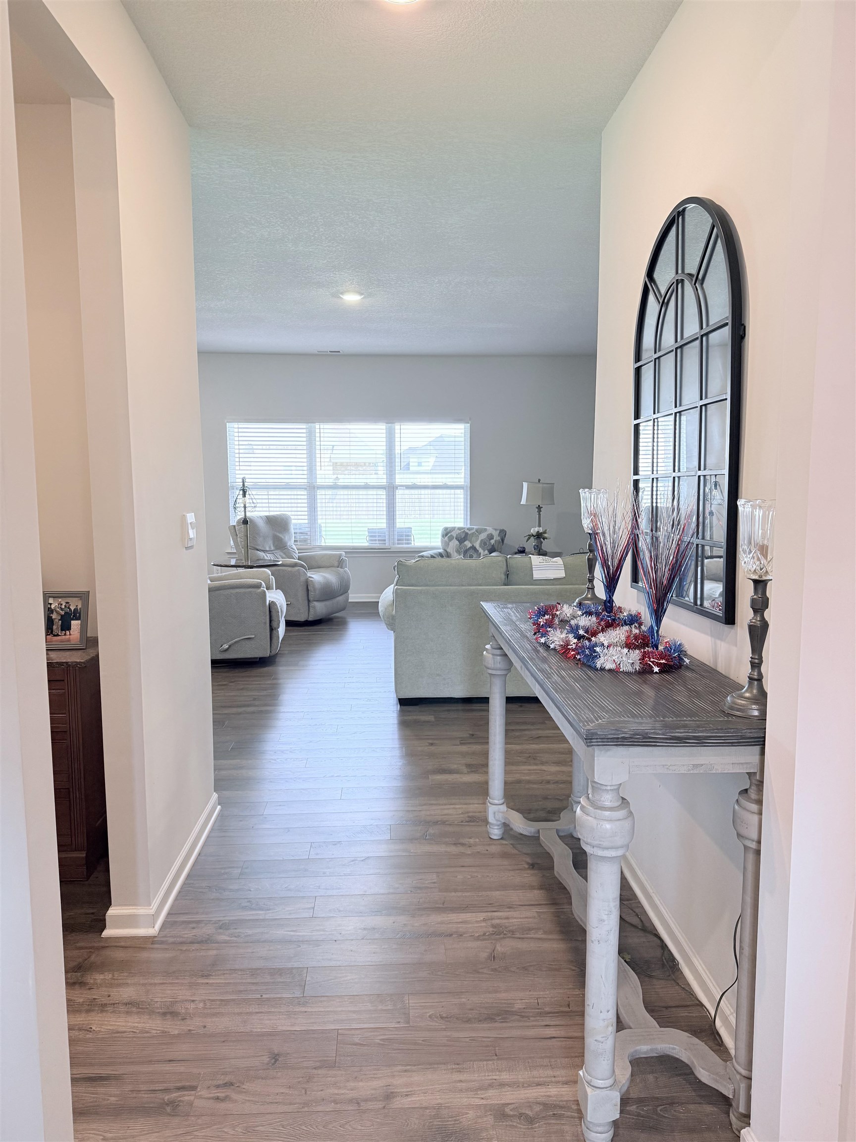 160 DAISY DR
