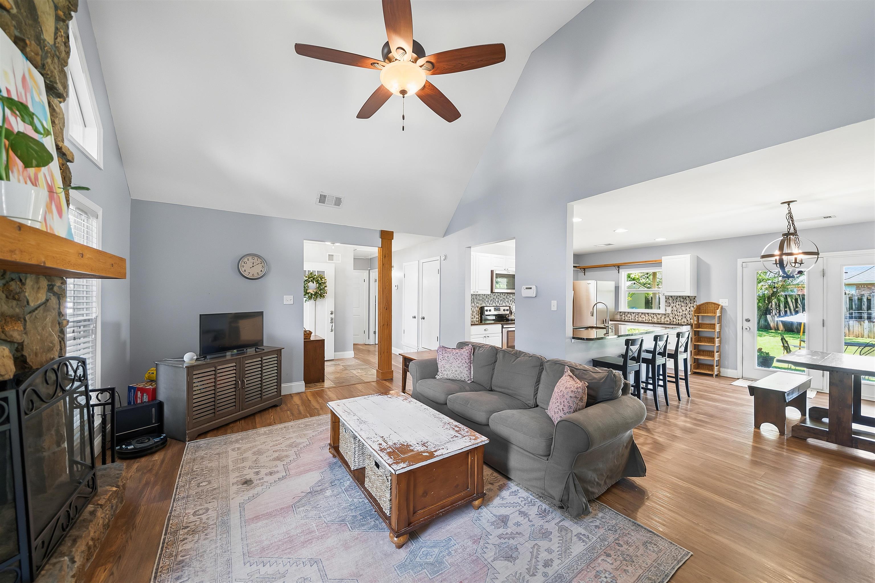 4189 LUTHER RD