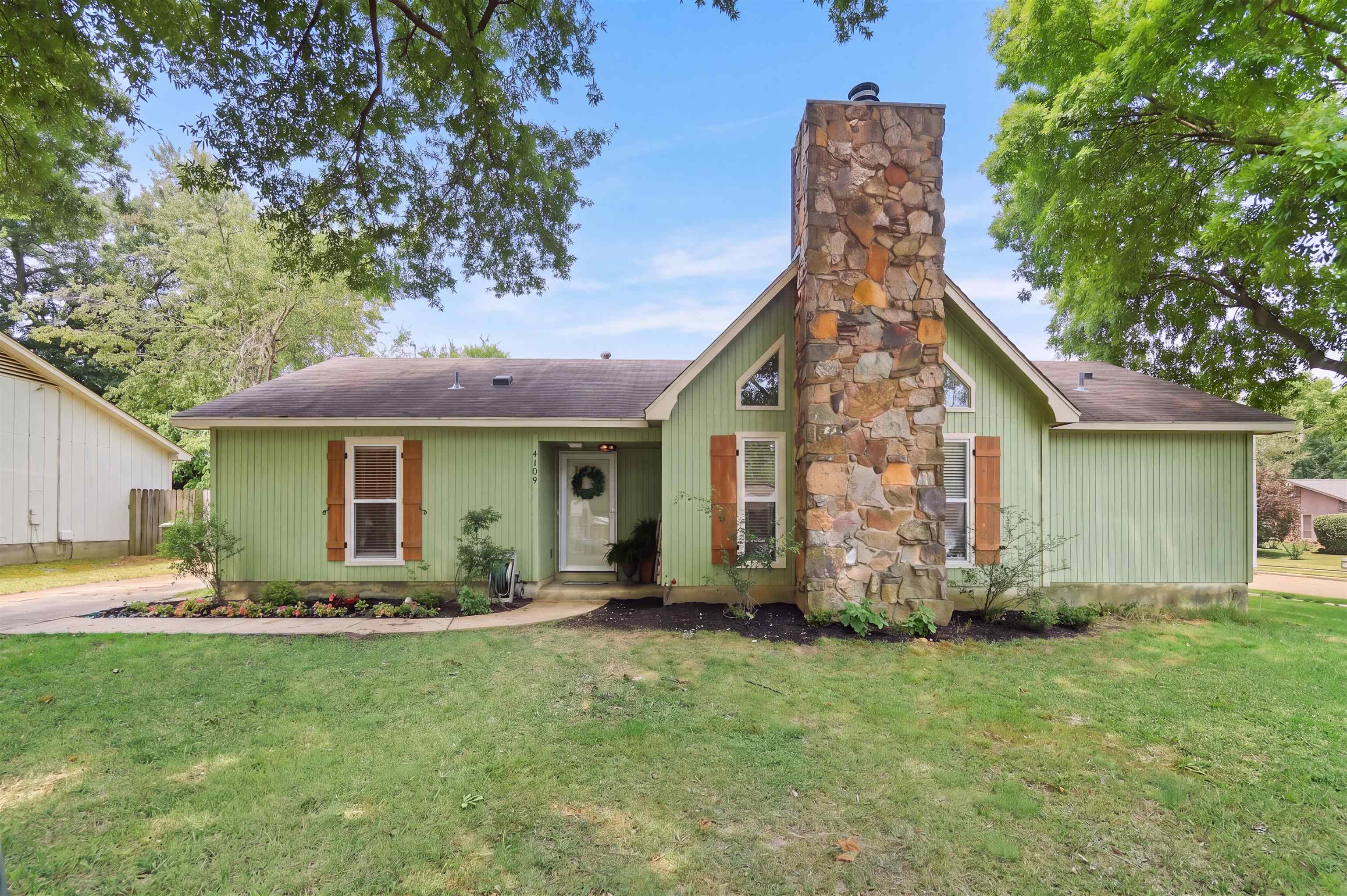 4189 LUTHER RD