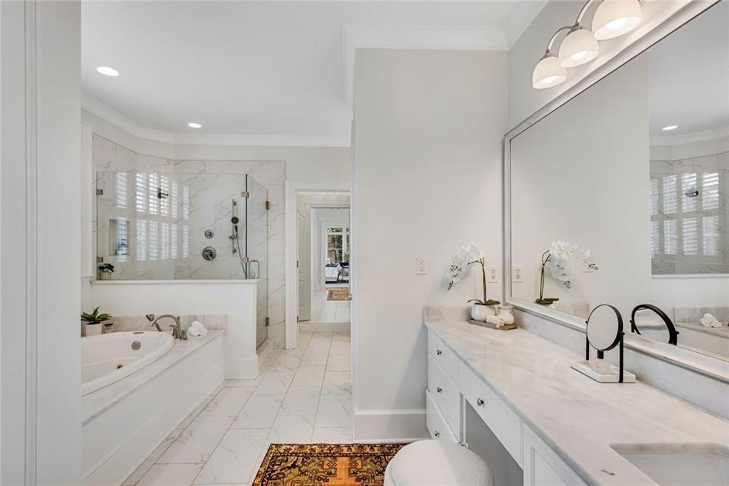 5995 Ettington Drive