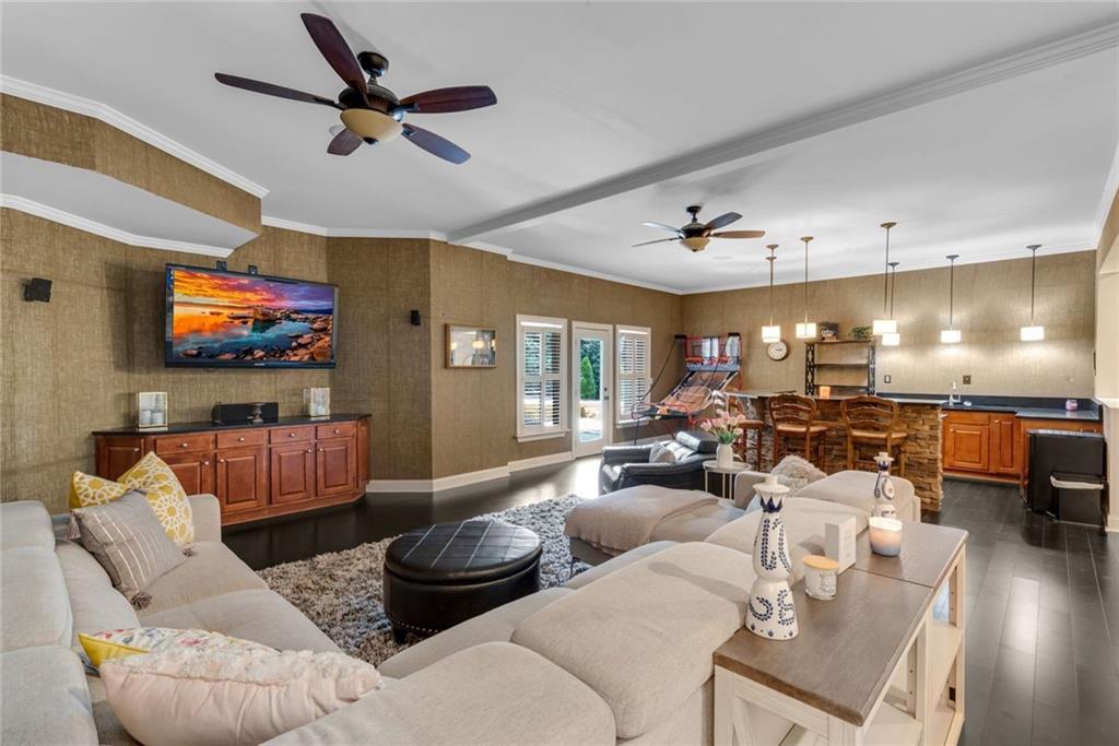 5995 Ettington Drive