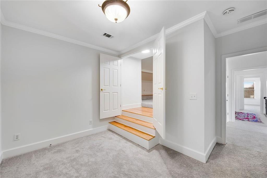 5995 Ettington Drive