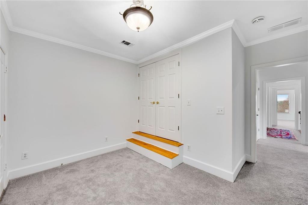 5995 Ettington Drive