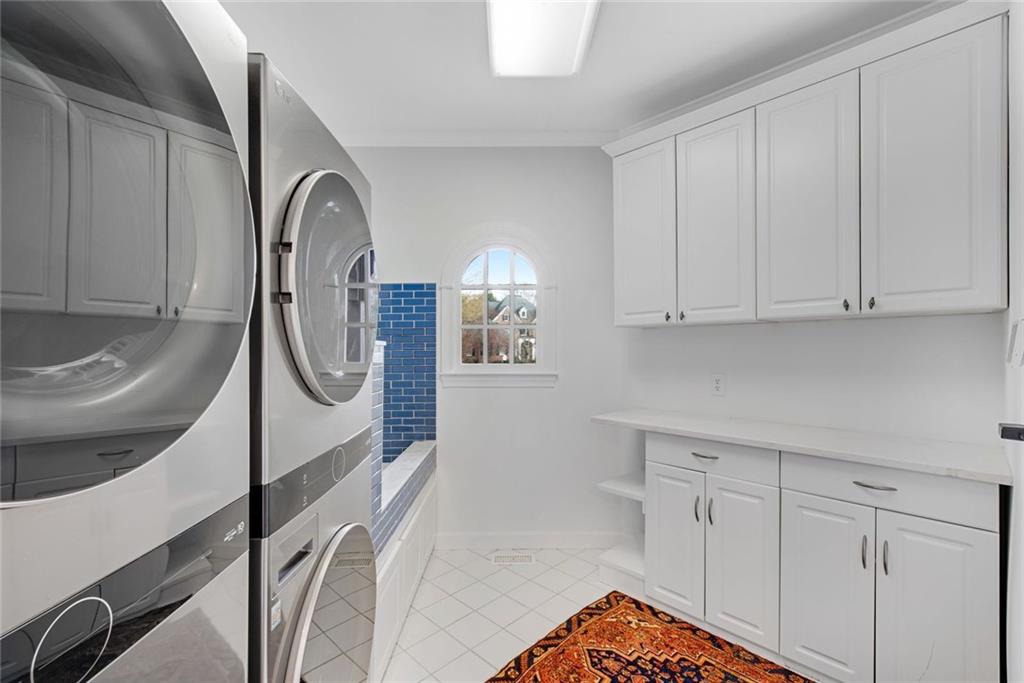 5995 Ettington Drive