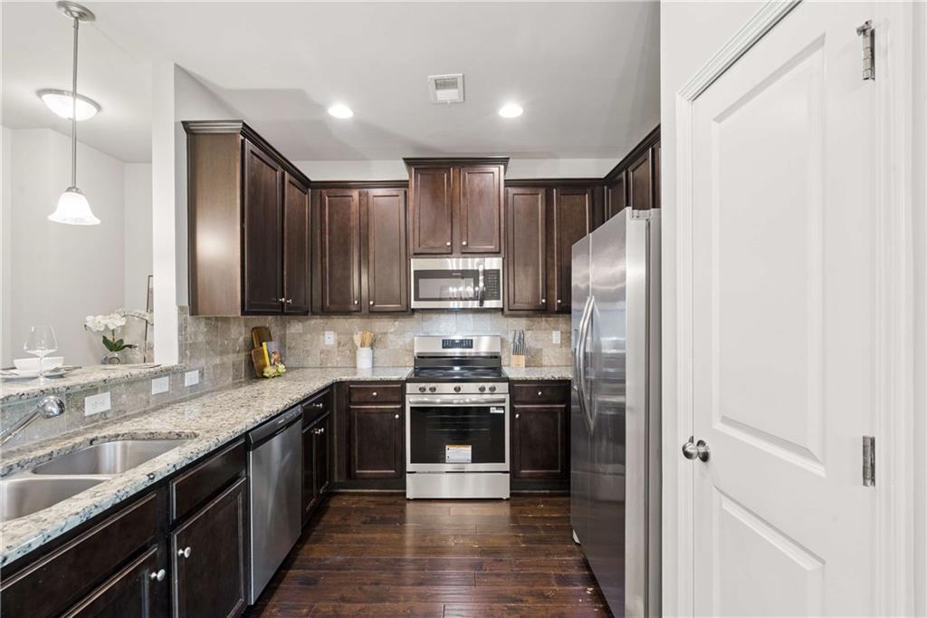 2385 Castle Keep Way