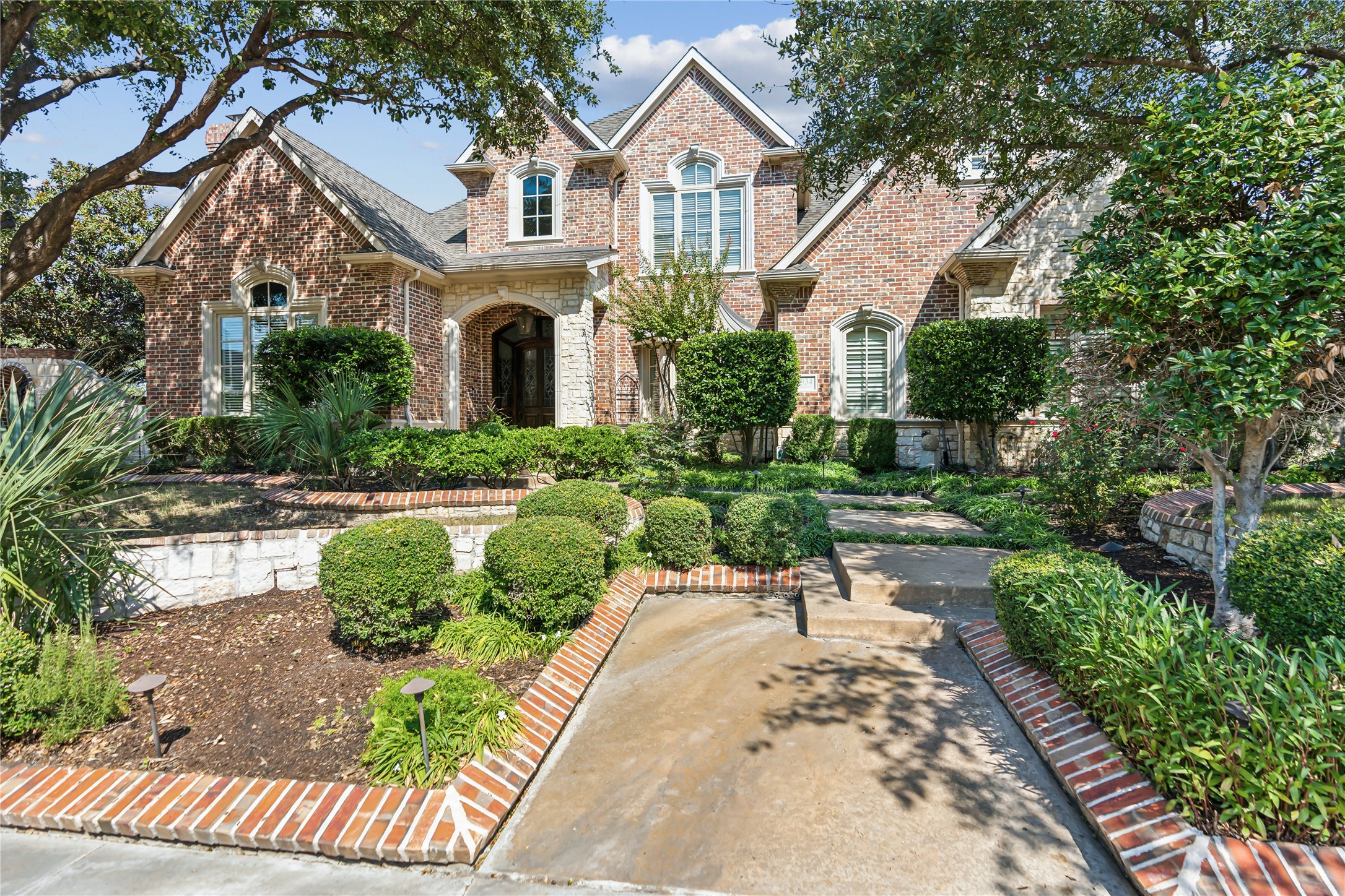 5034 Normandy Drive