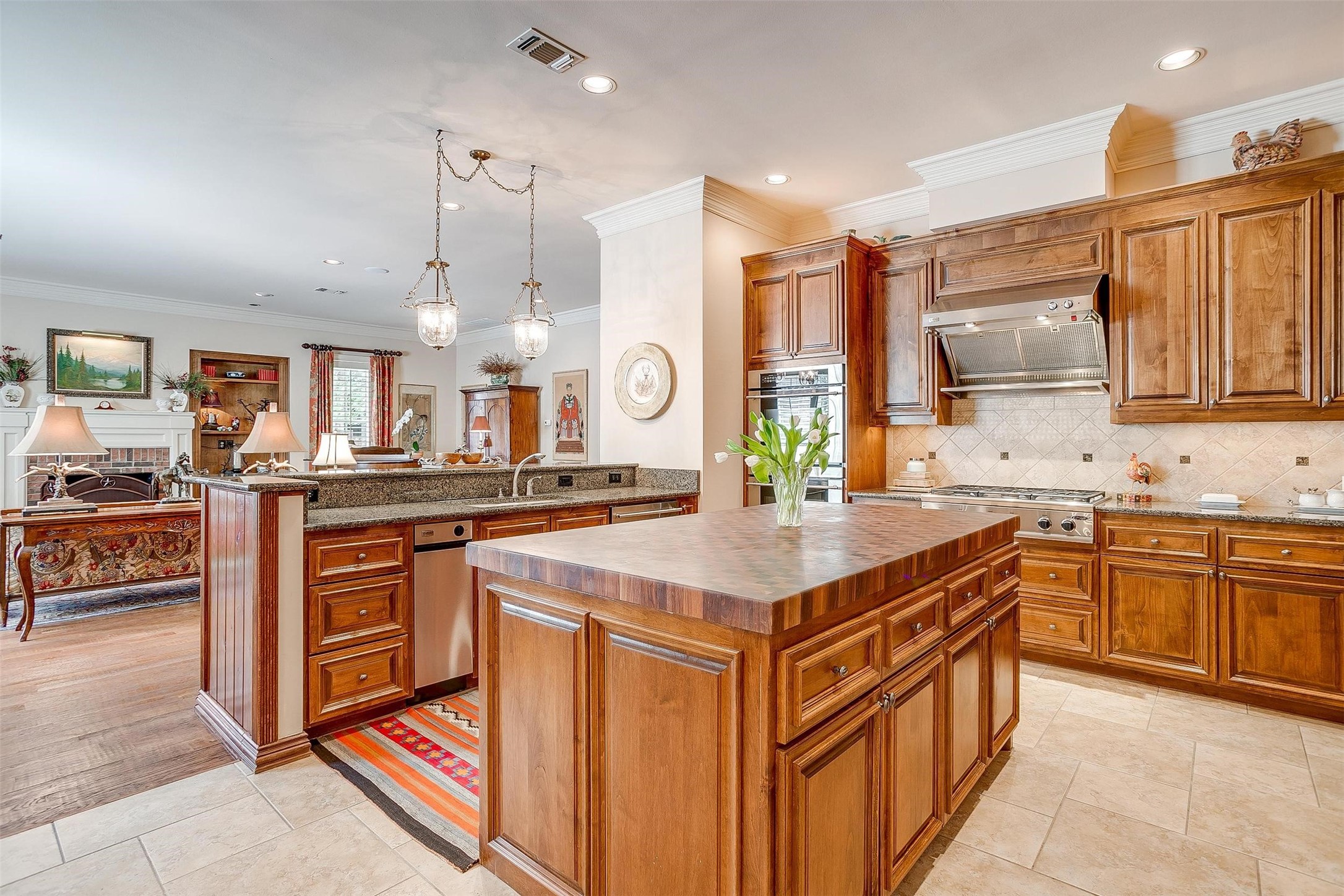 4954 Westbriar Drive