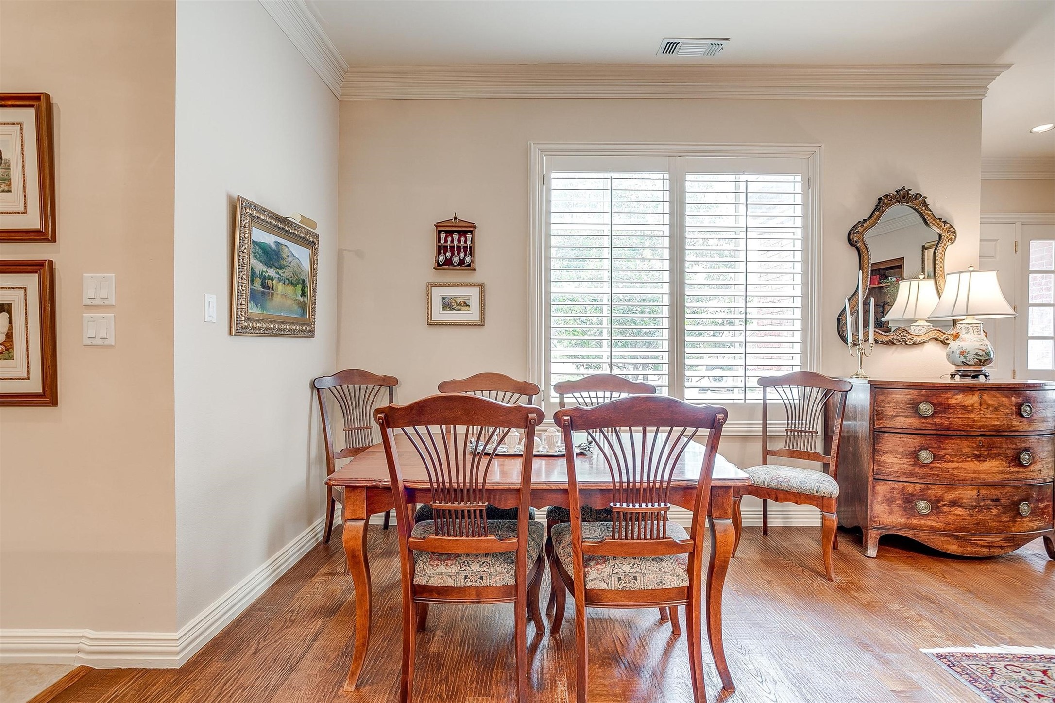 4954 Westbriar Drive
