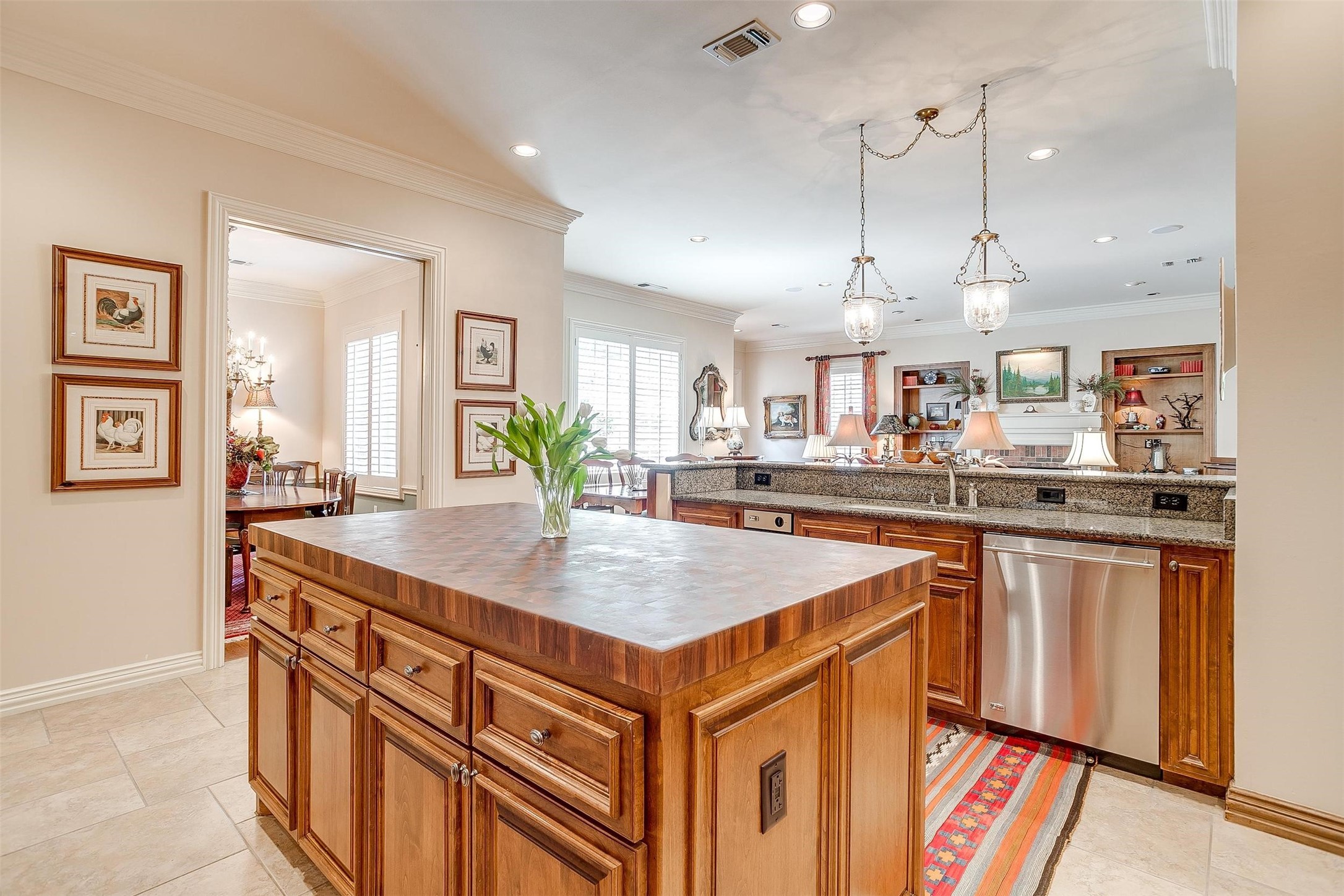 4954 Westbriar Drive