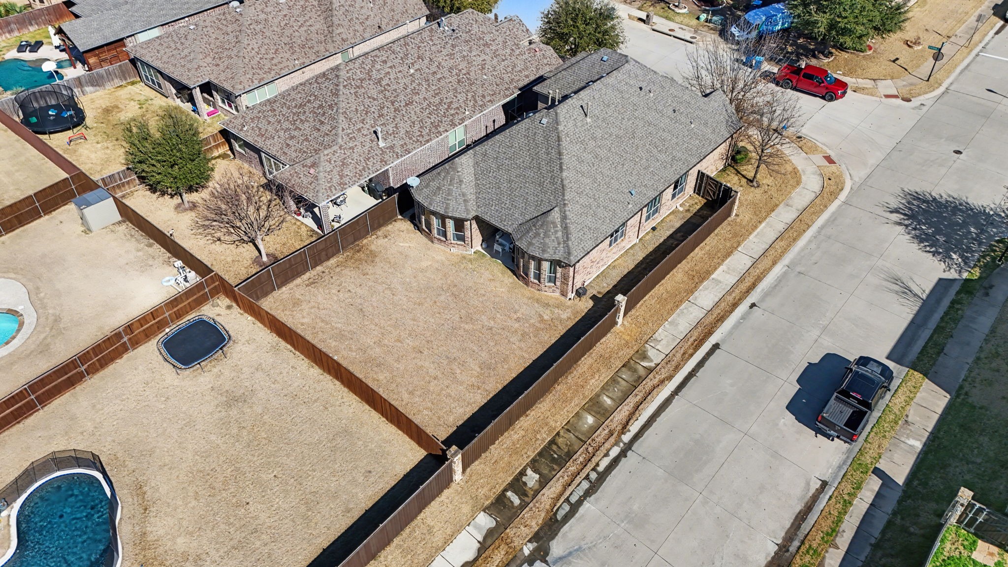 775 Deverson Drive