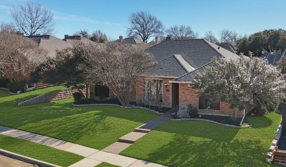 2902 Cambridgeshire Drive