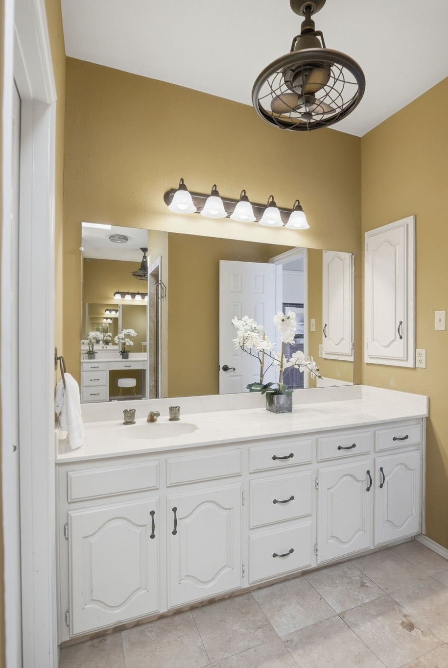 2902 Cambridgeshire Drive