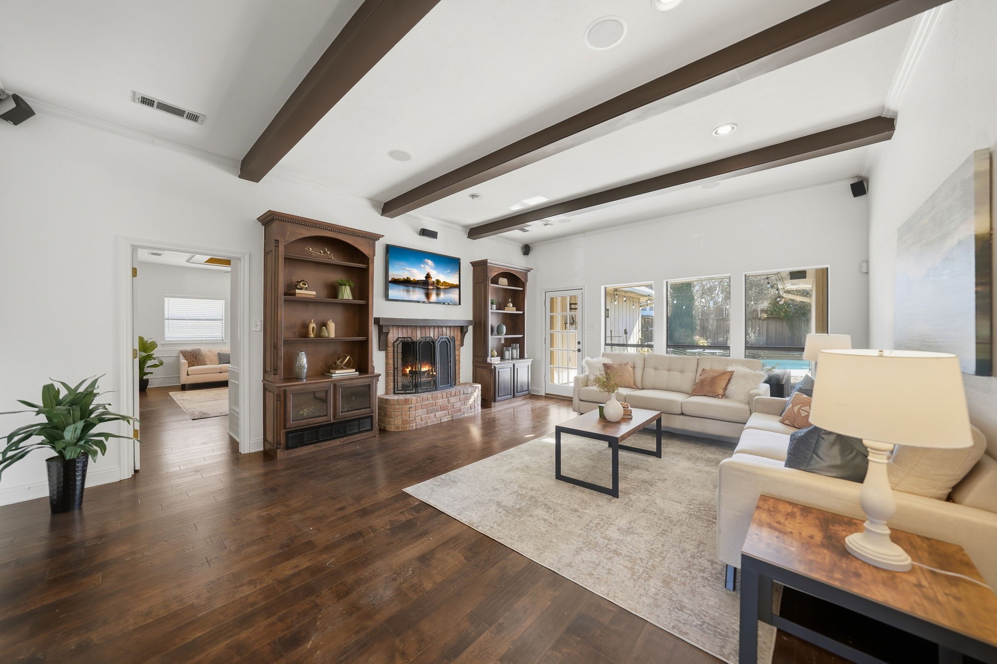 2902 Cambridgeshire Drive