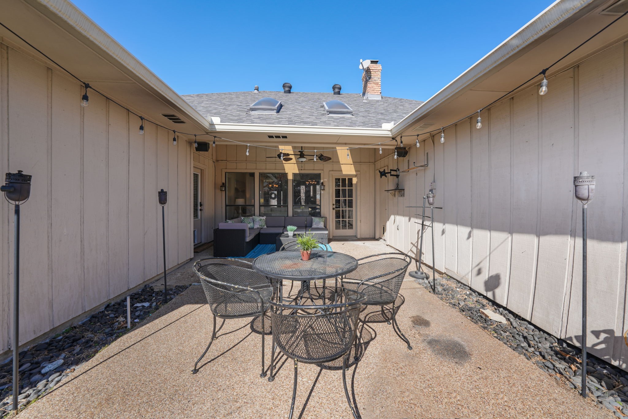 2902 Cambridgeshire Drive