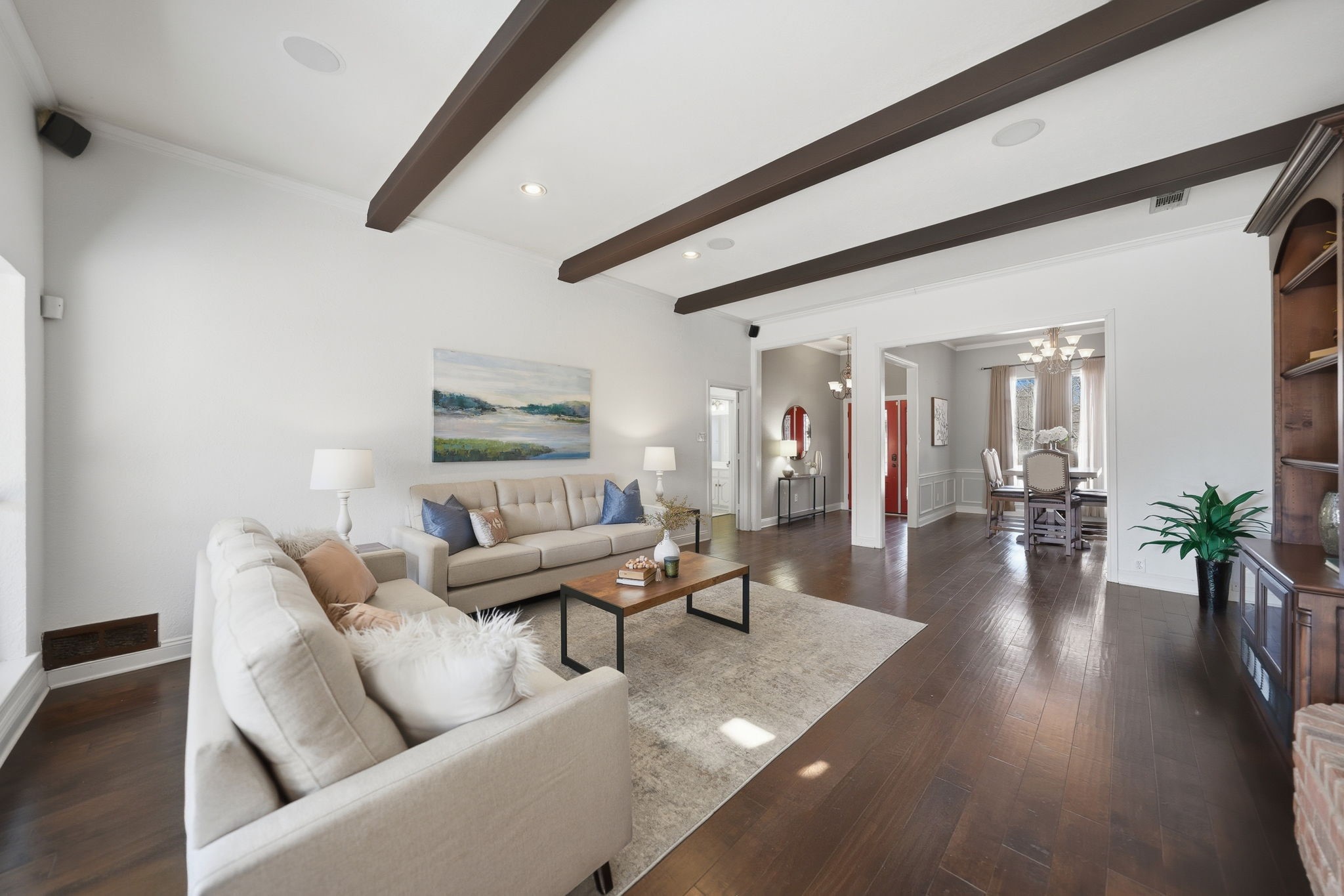 2902 Cambridgeshire Drive