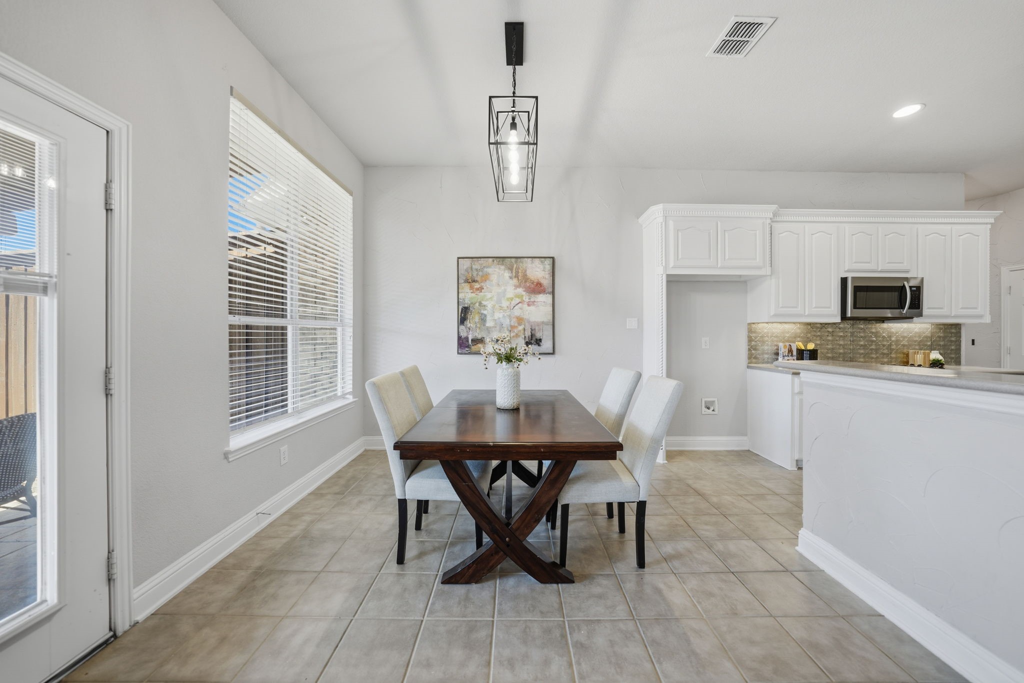 3475 Pilgrim Drive