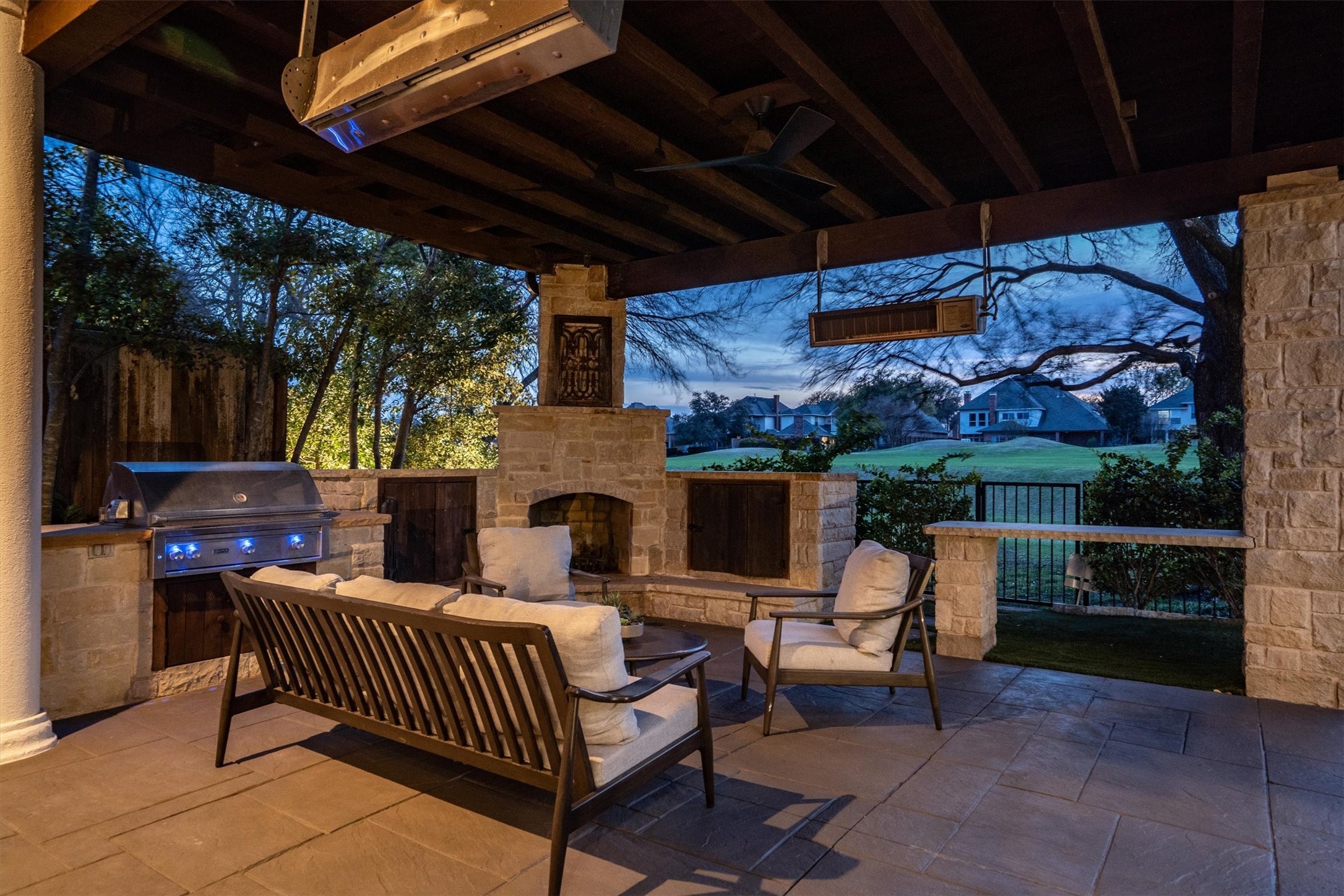 3013 Shelton Way