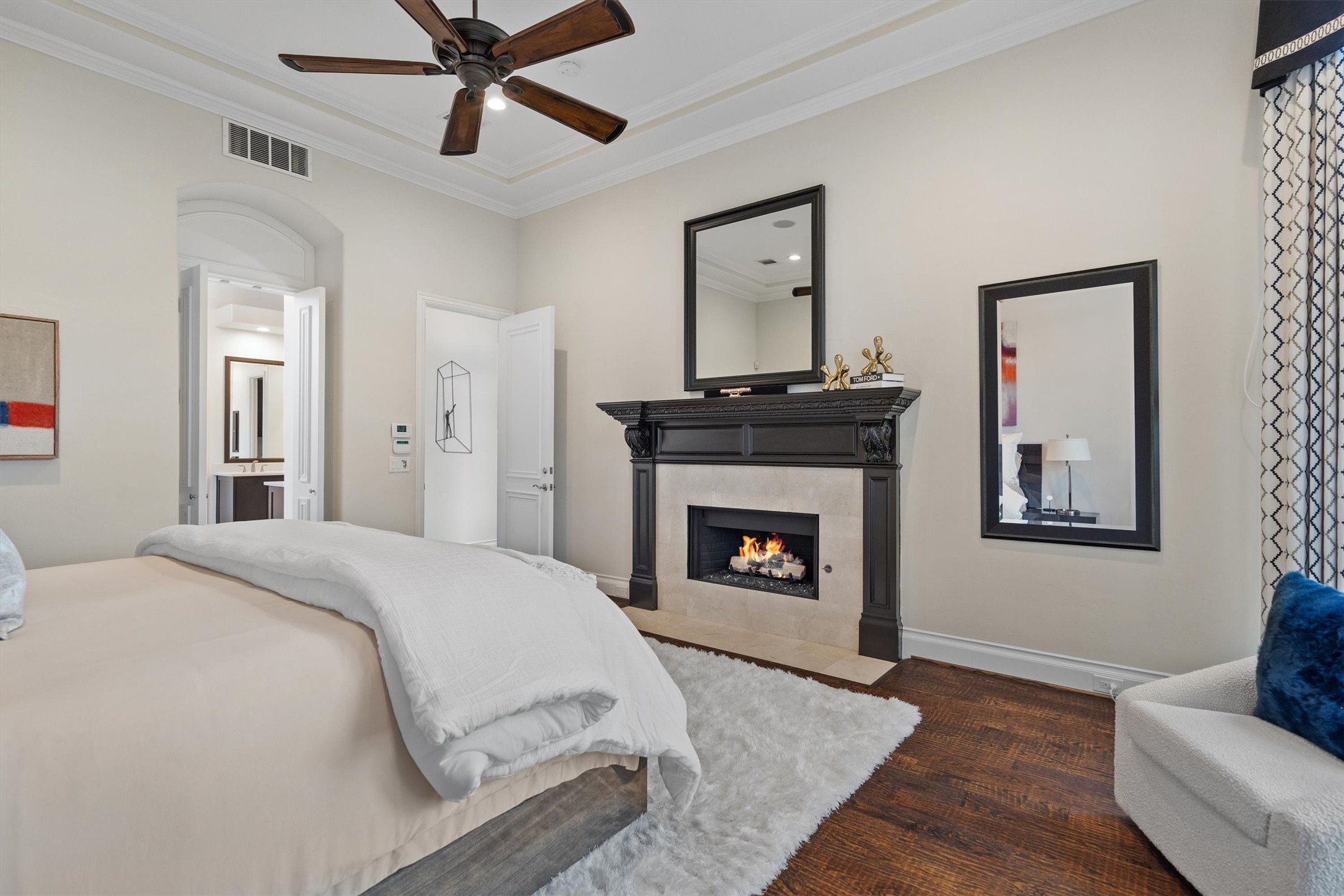 3013 Shelton Way