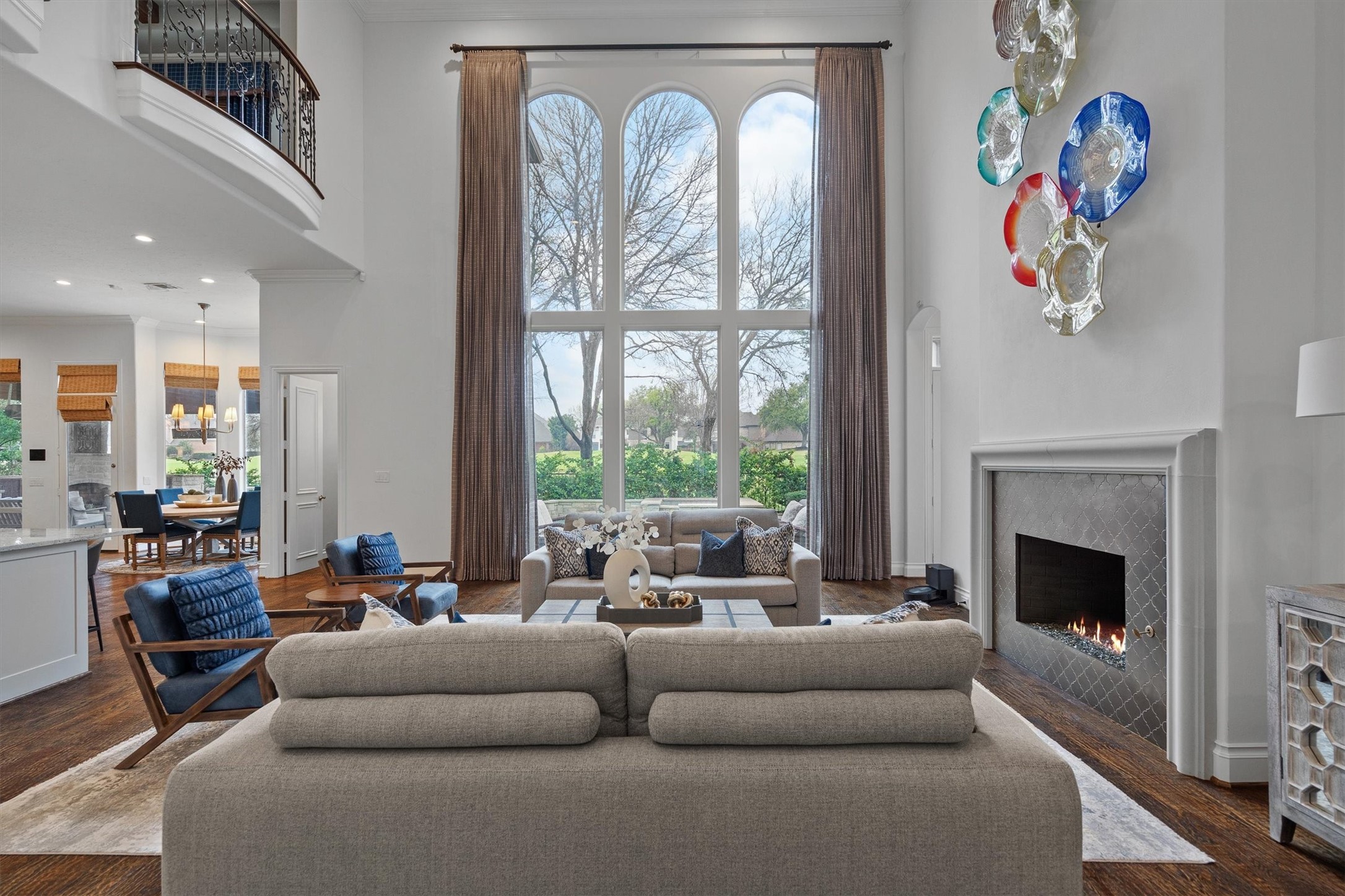 3013 Shelton Way
