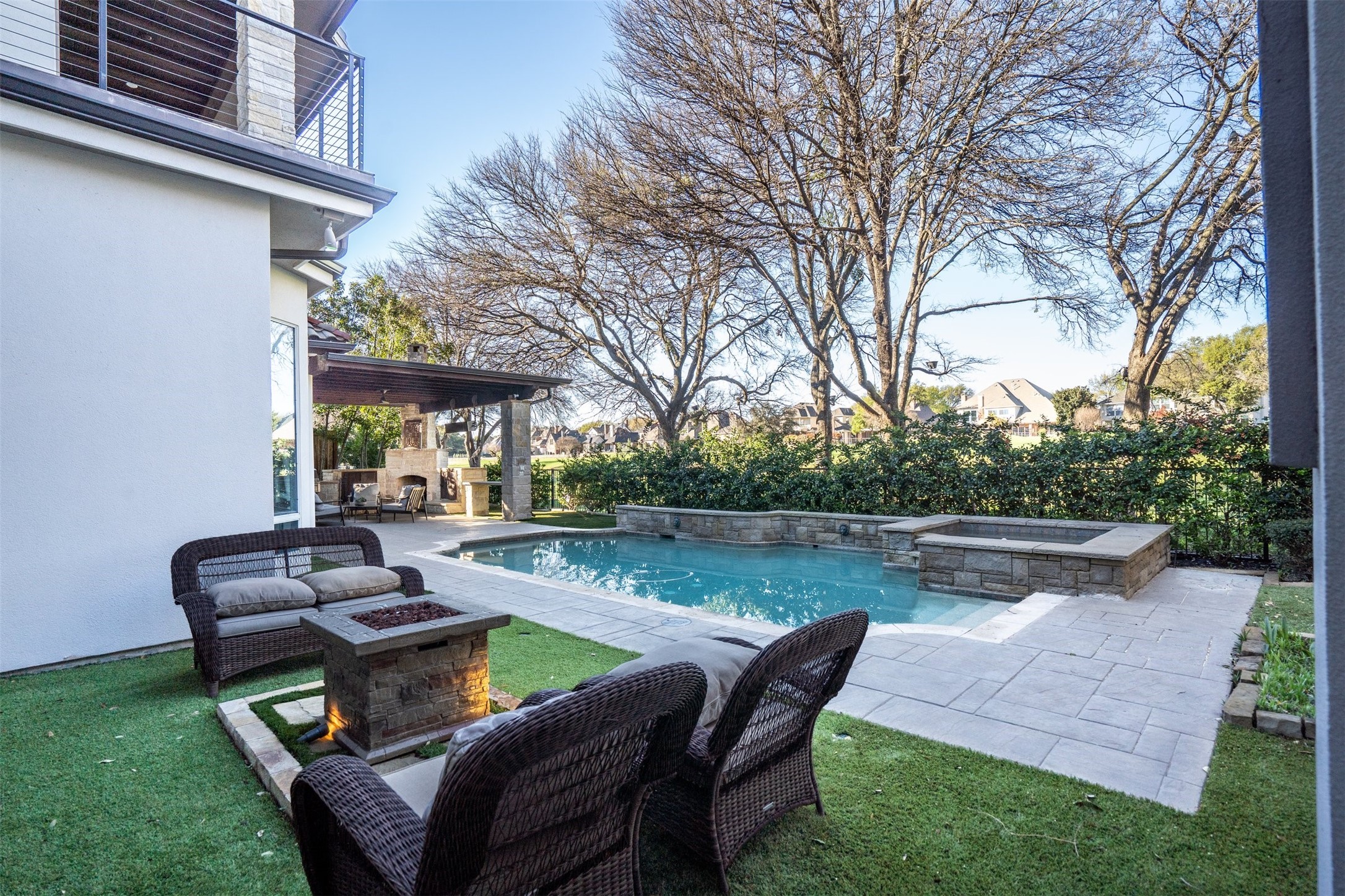 3013 Shelton Way