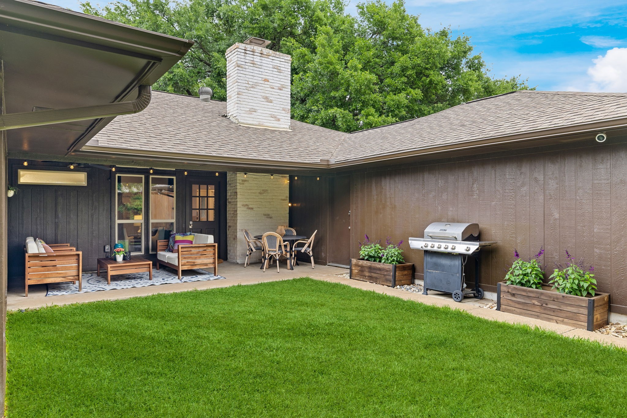 6008 Gentle Knoll Lane