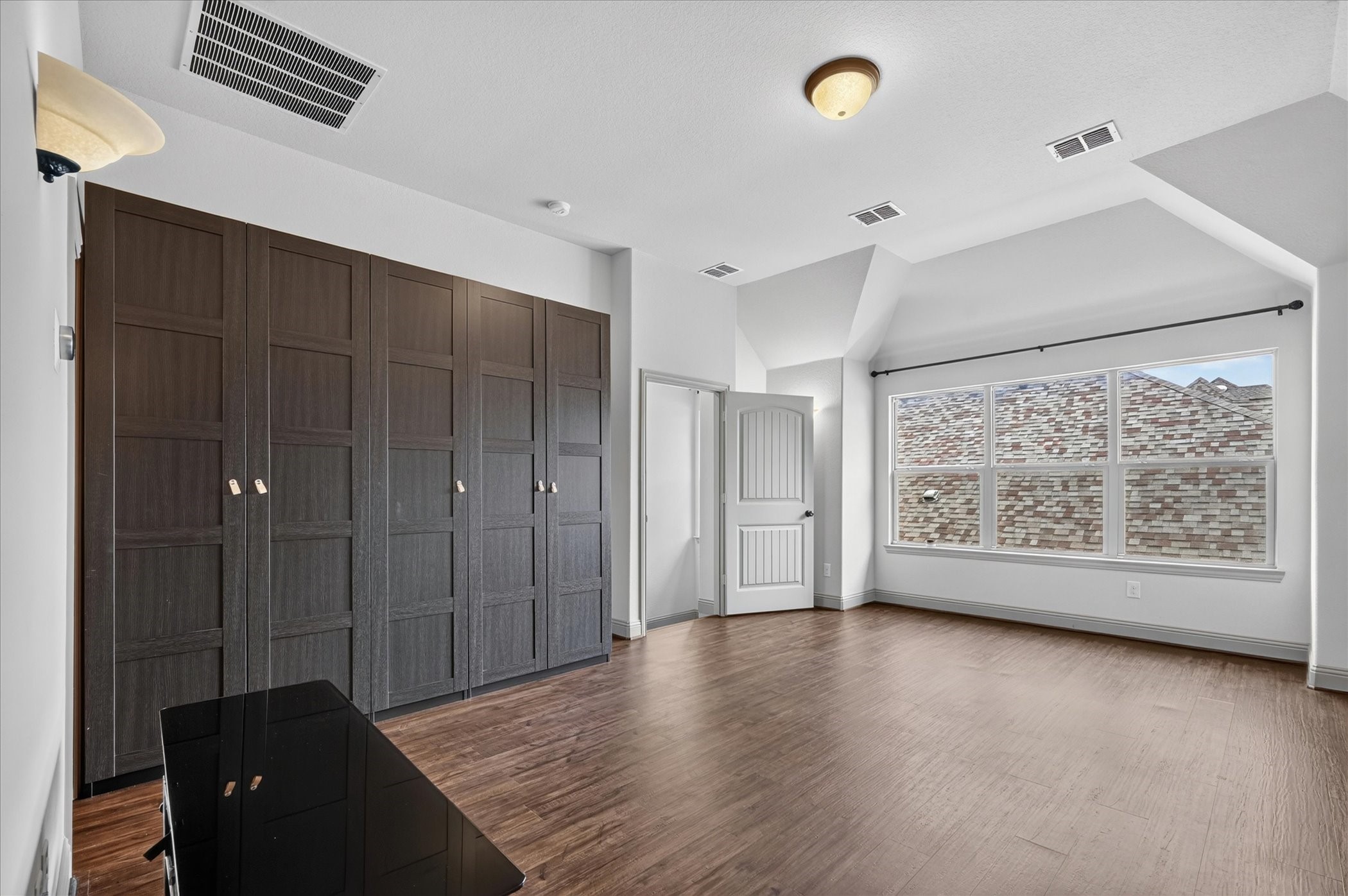 775 Deverson Drive