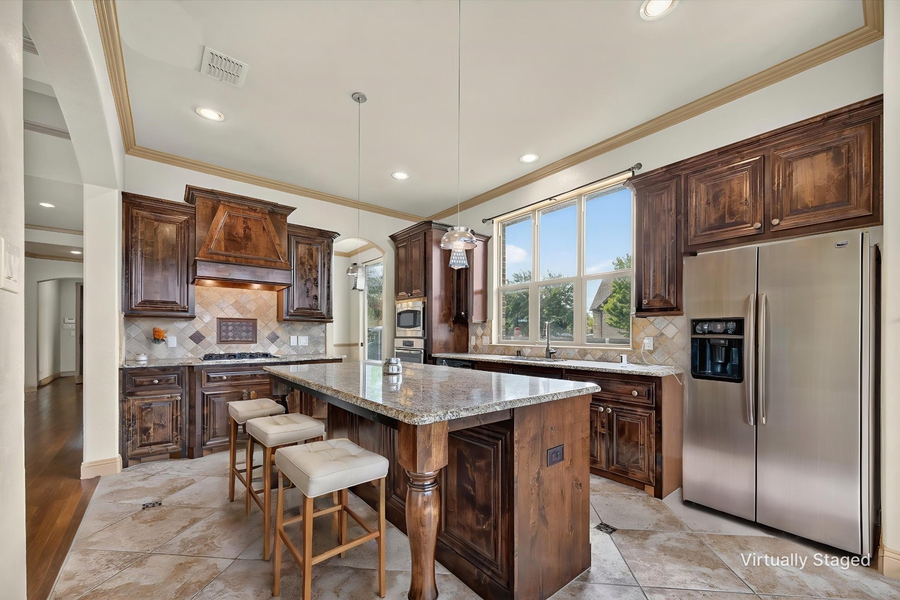 775 Deverson Drive