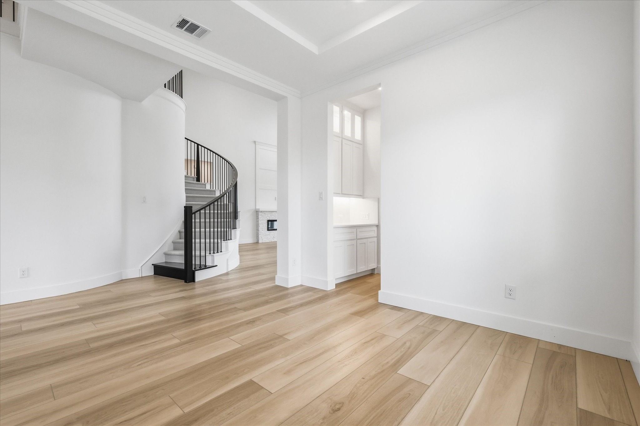 1561 Pepperdine Place