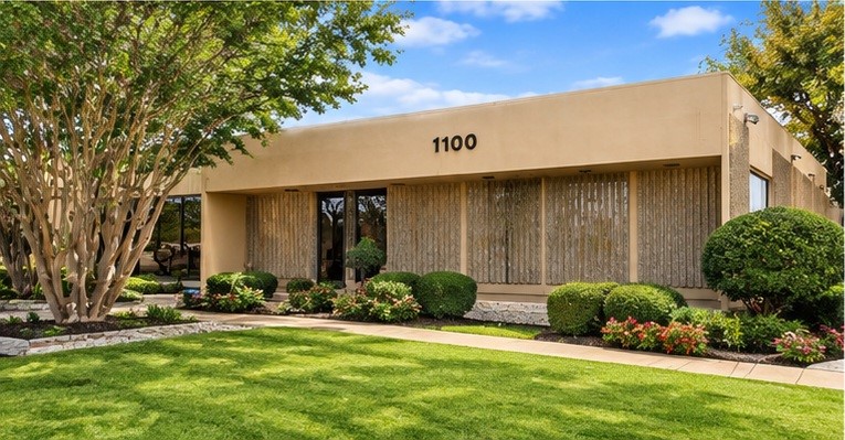 1100 Fountain Parkway 2